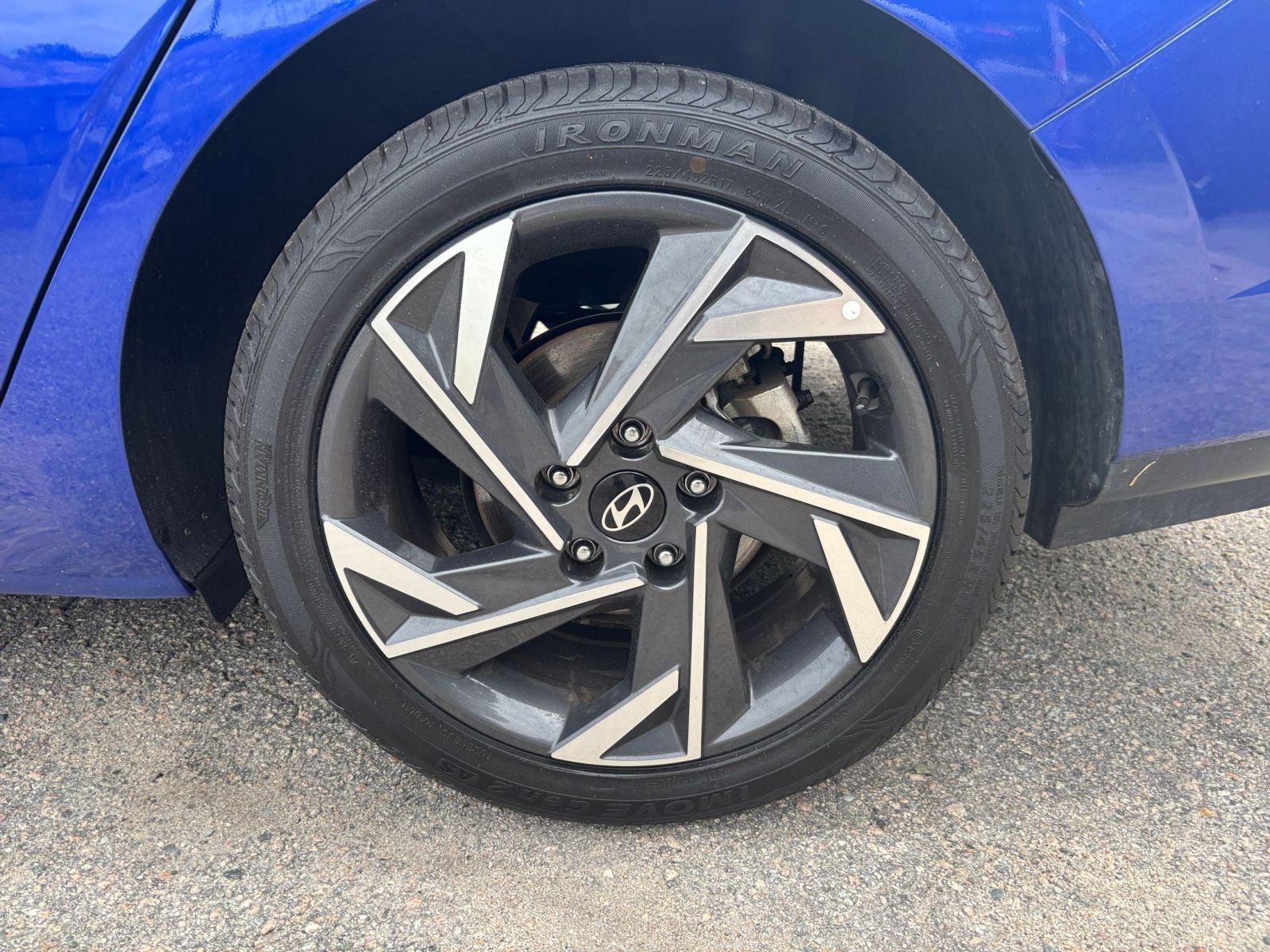 Thumbnail: 2025 Hyundai Elantra - 31