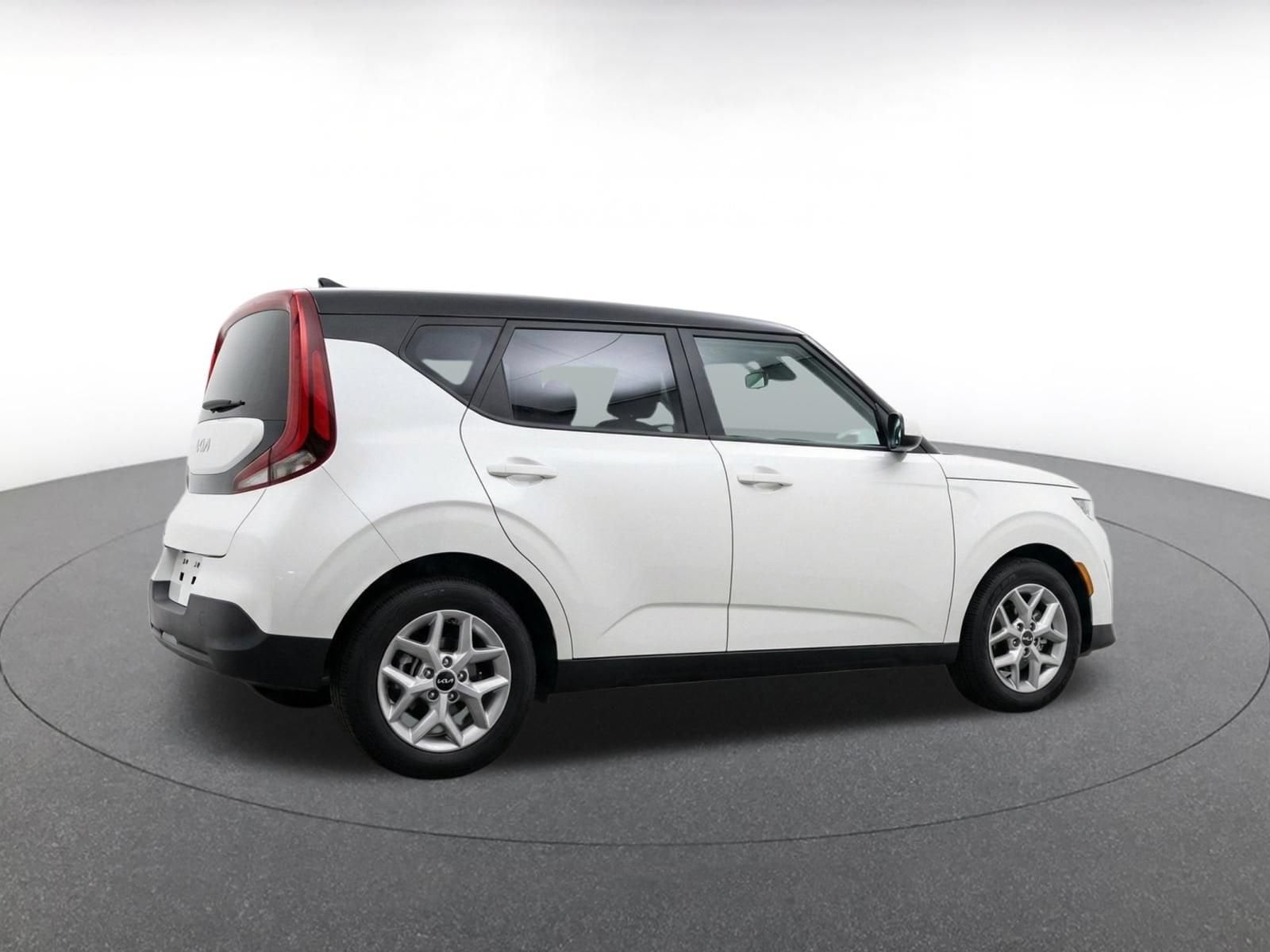 Thumbnail: 2025 Kia Soul - 7