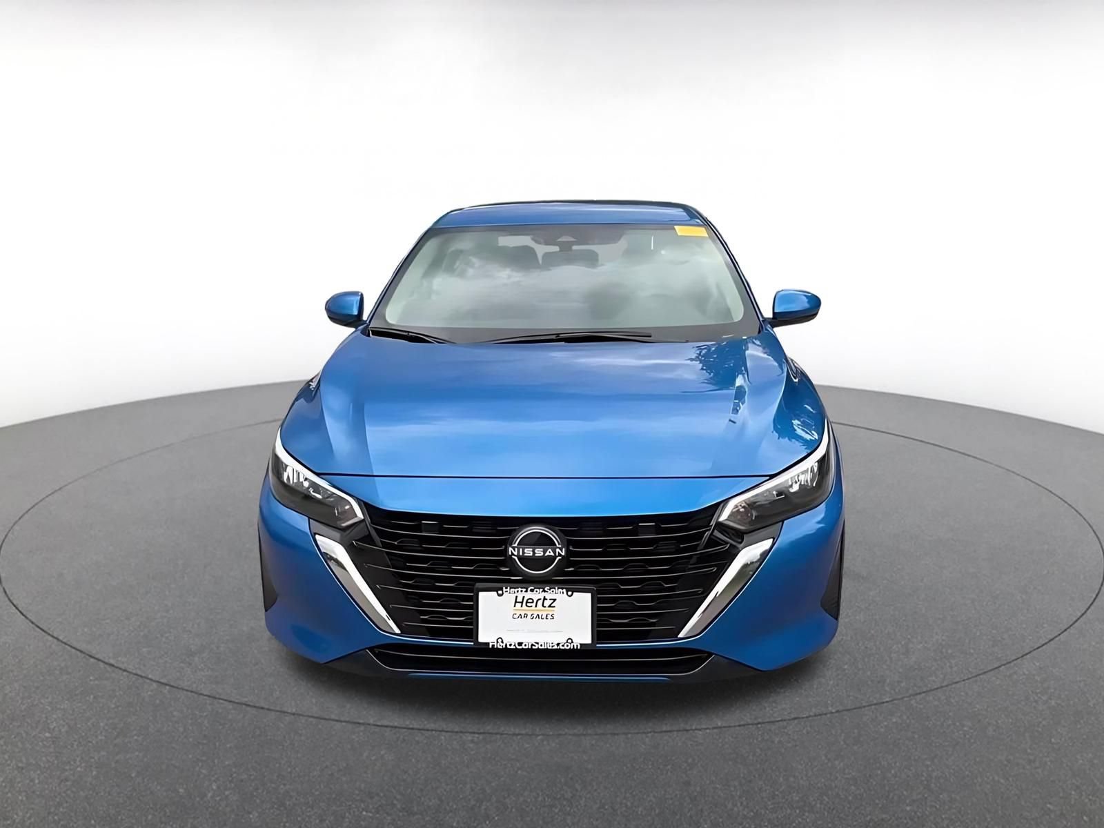 Thumbnail: 2025 Nissan Sentra - 4