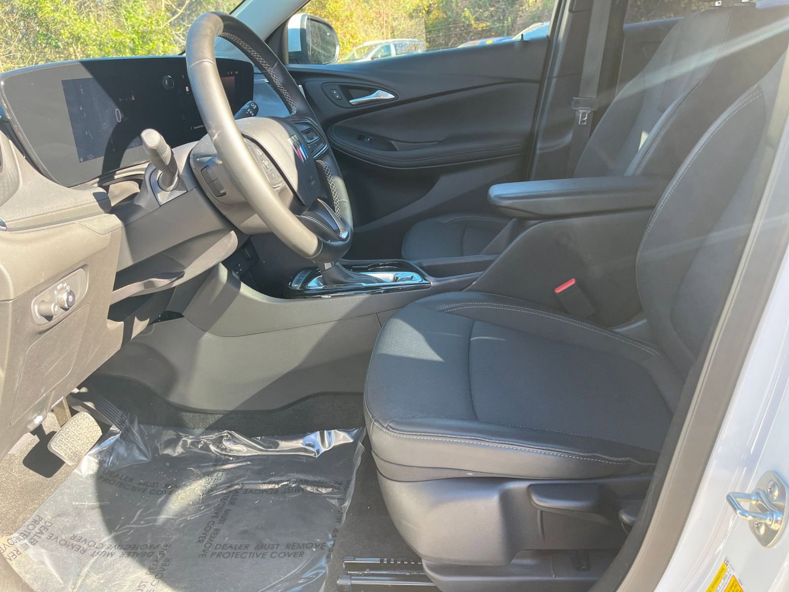 Thumbnail: 2025 Buick Encore GX - 22