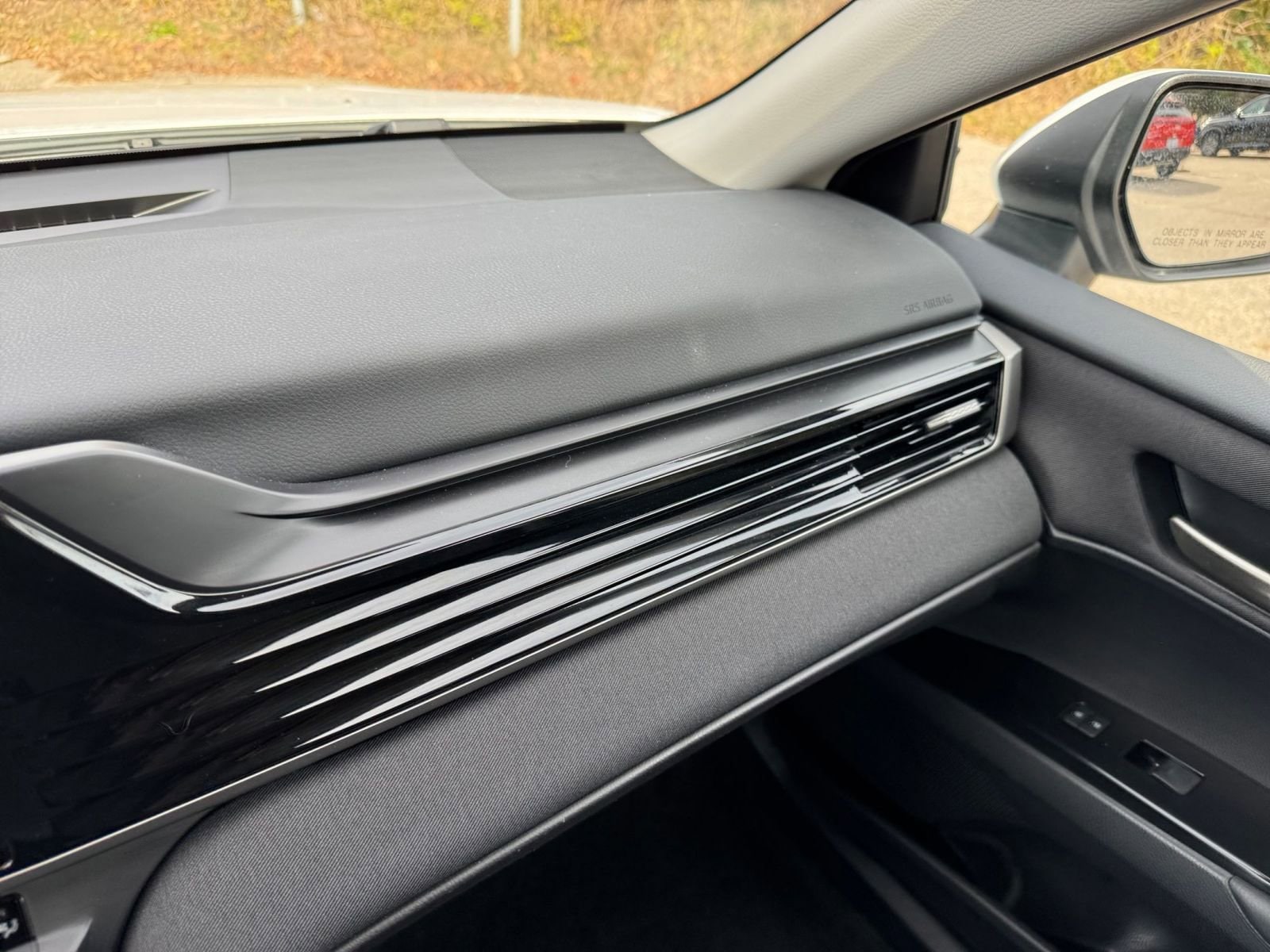 Thumbnail: 2025 Toyota Camry - 30