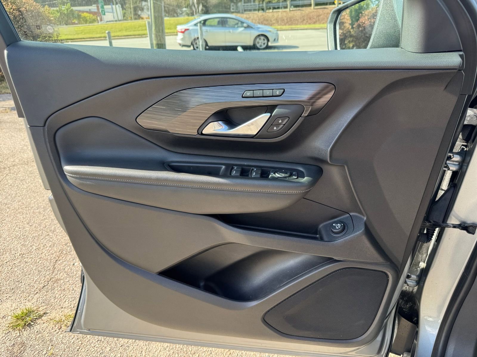 Thumbnail: 2024 GMC Terrain - 18