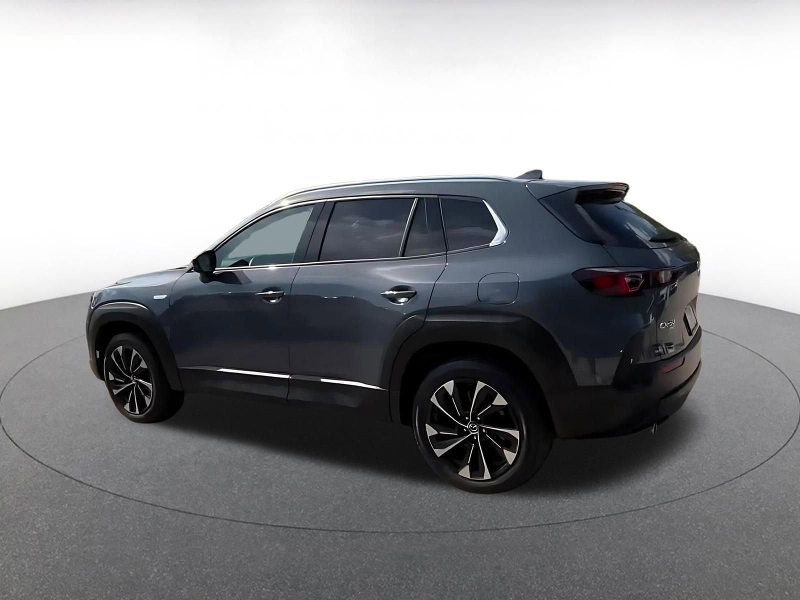 Thumbnail: 2025 Mazda CX-50 - 10