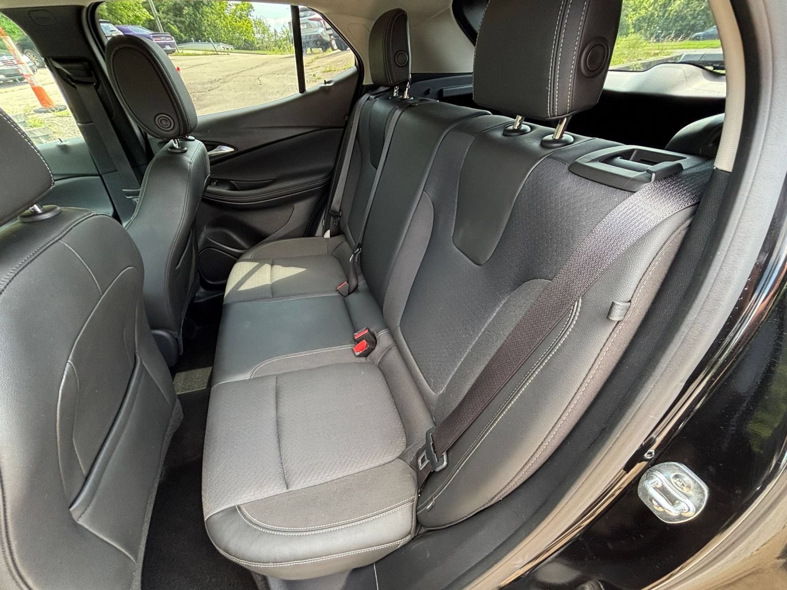 Thumbnail: 2025 Buick Encore GX - 34