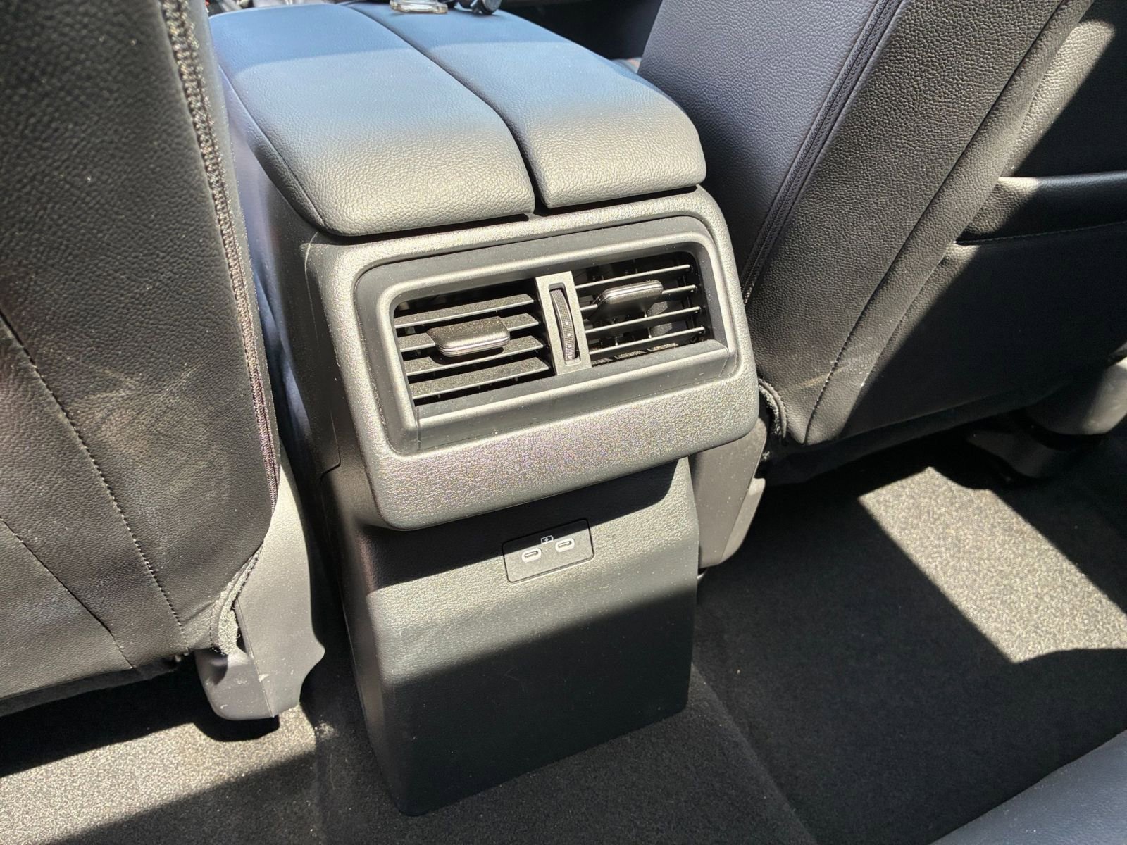 Thumbnail: 2025 Mazda CX-50 - 23