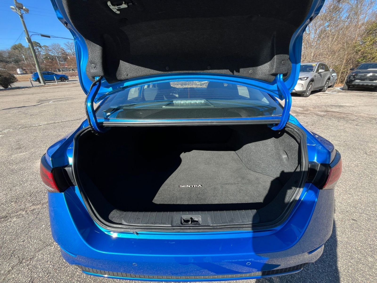 Thumbnail: 2025 Nissan Sentra - 28