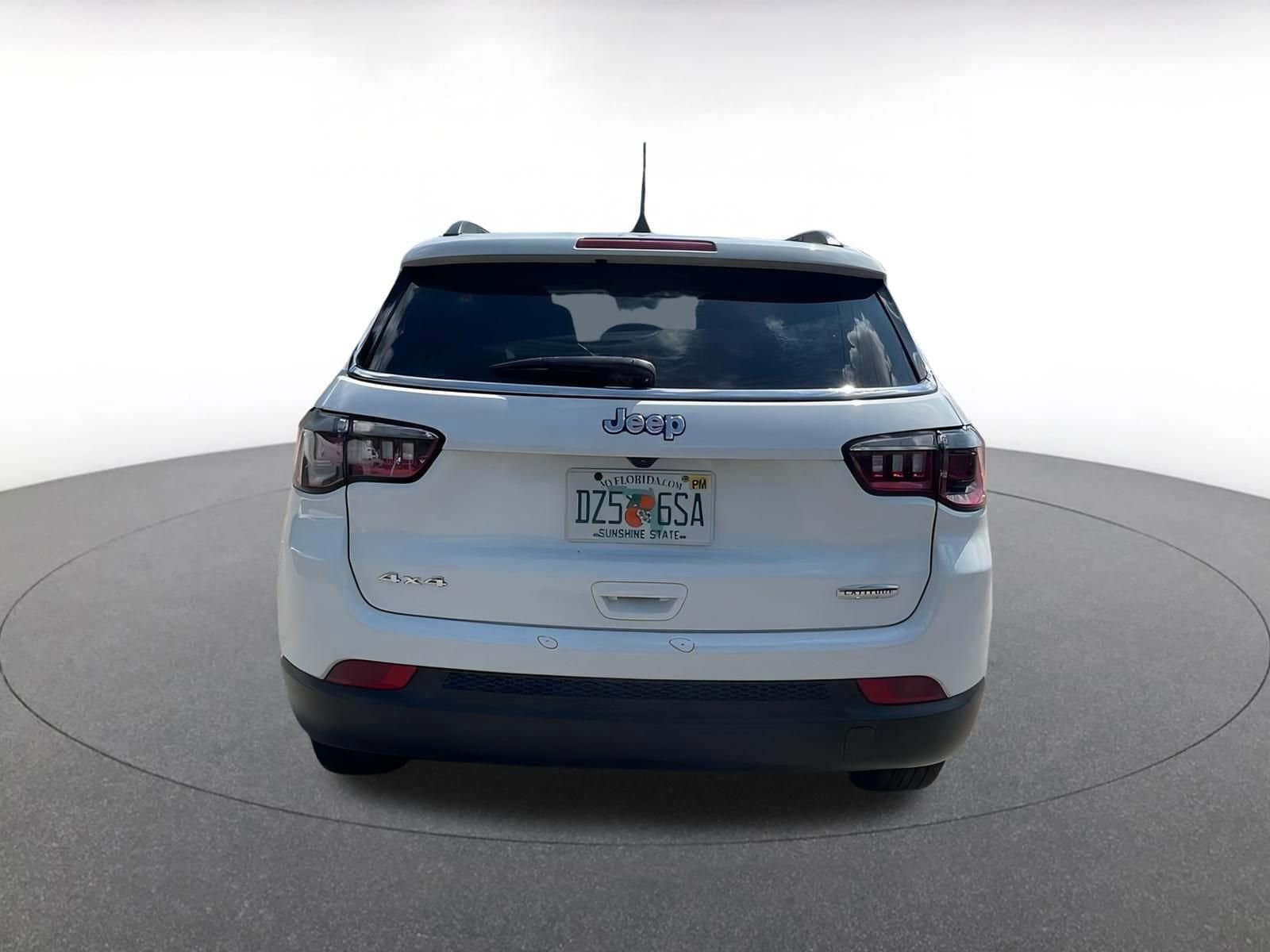 Thumbnail: 2023 Jeep Compass - 6