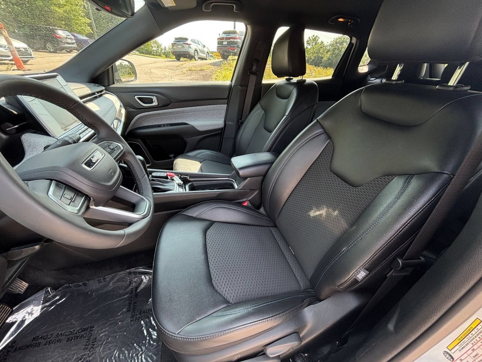 Thumbnail: 2025 Jeep Compass - 30