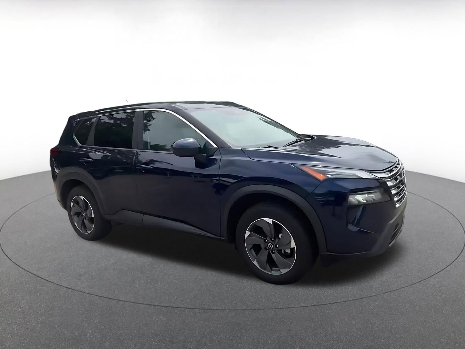 Thumbnail: 2025 Nissan Rogue - 2