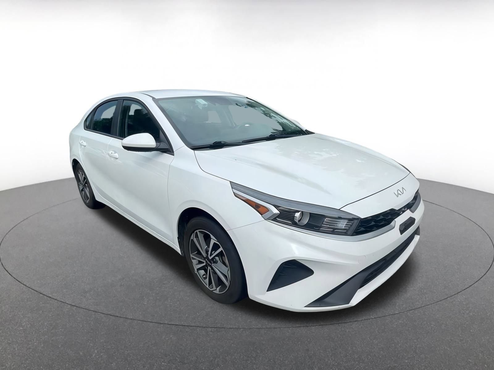 Thumbnail: 2023 Kia Forte - 1