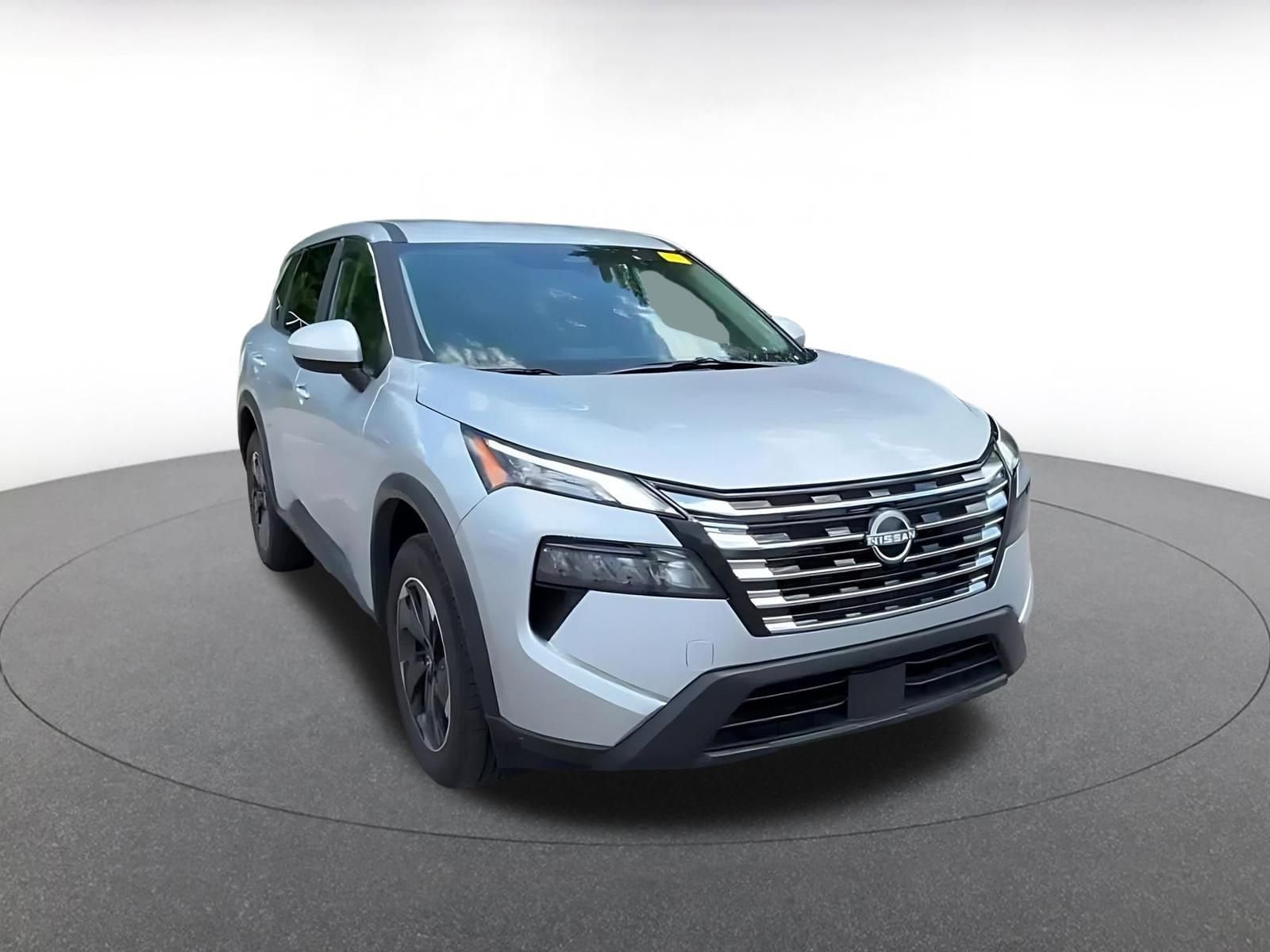 Thumbnail: 2025 Nissan Rogue - 3