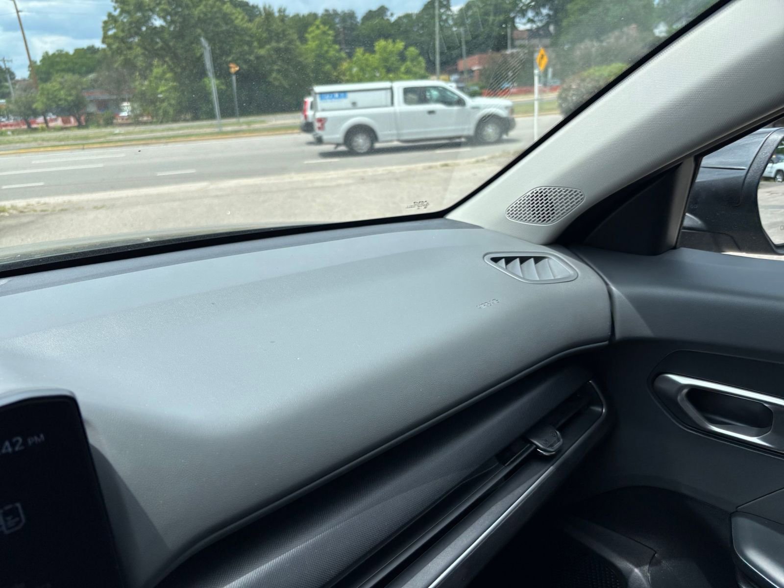 Thumbnail: 2025 Kia K4 - 32