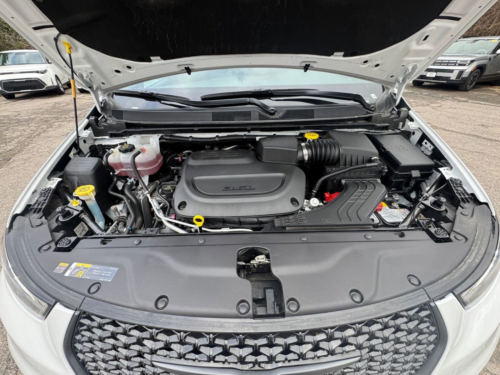 Thumbnail: 2025 Chrysler Pacifica - 31