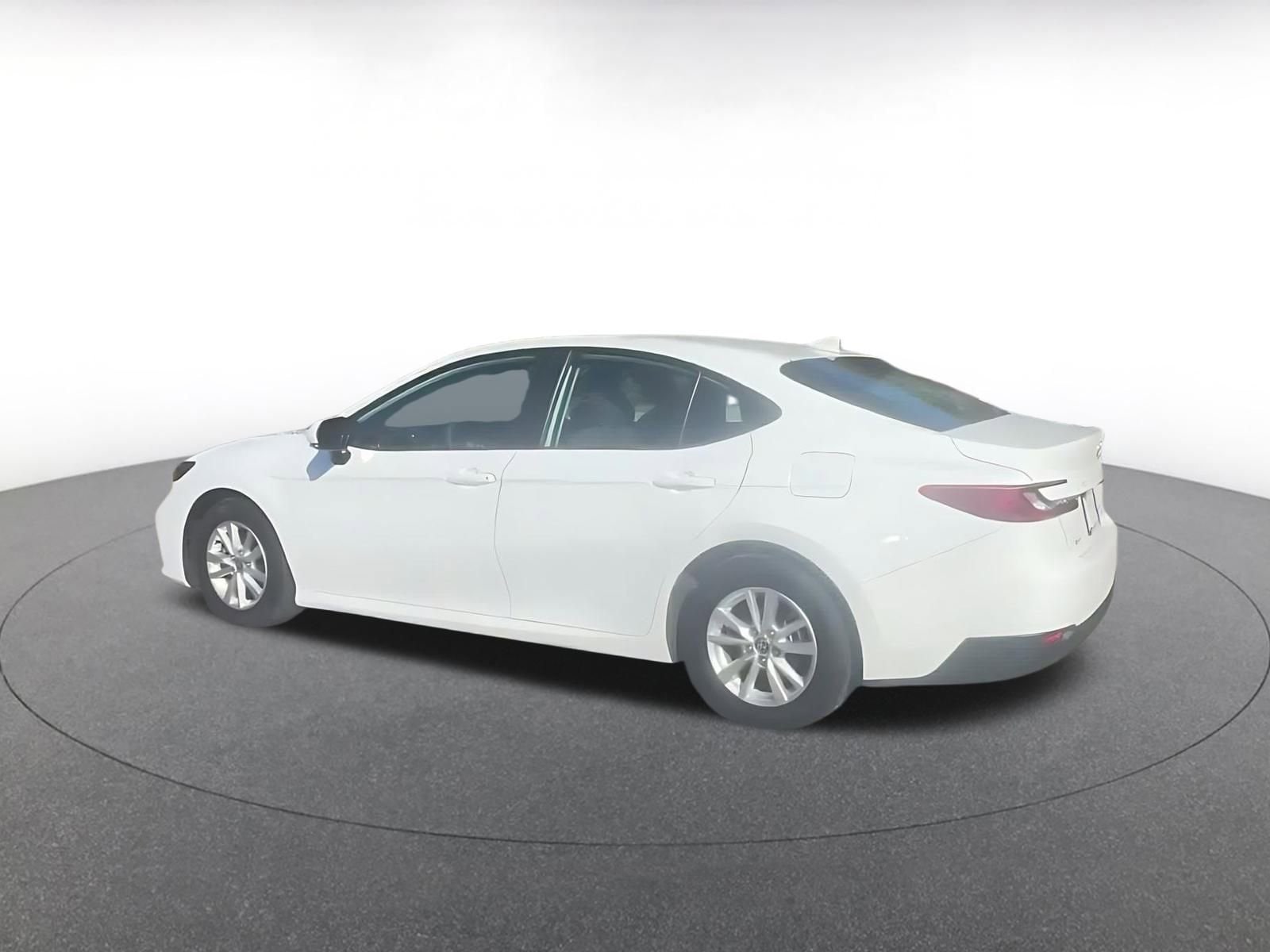 Thumbnail: 2025 Toyota Camry - 10