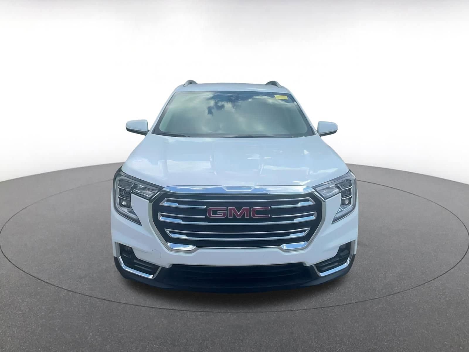 Thumbnail: 2024 GMC Terrain - 4