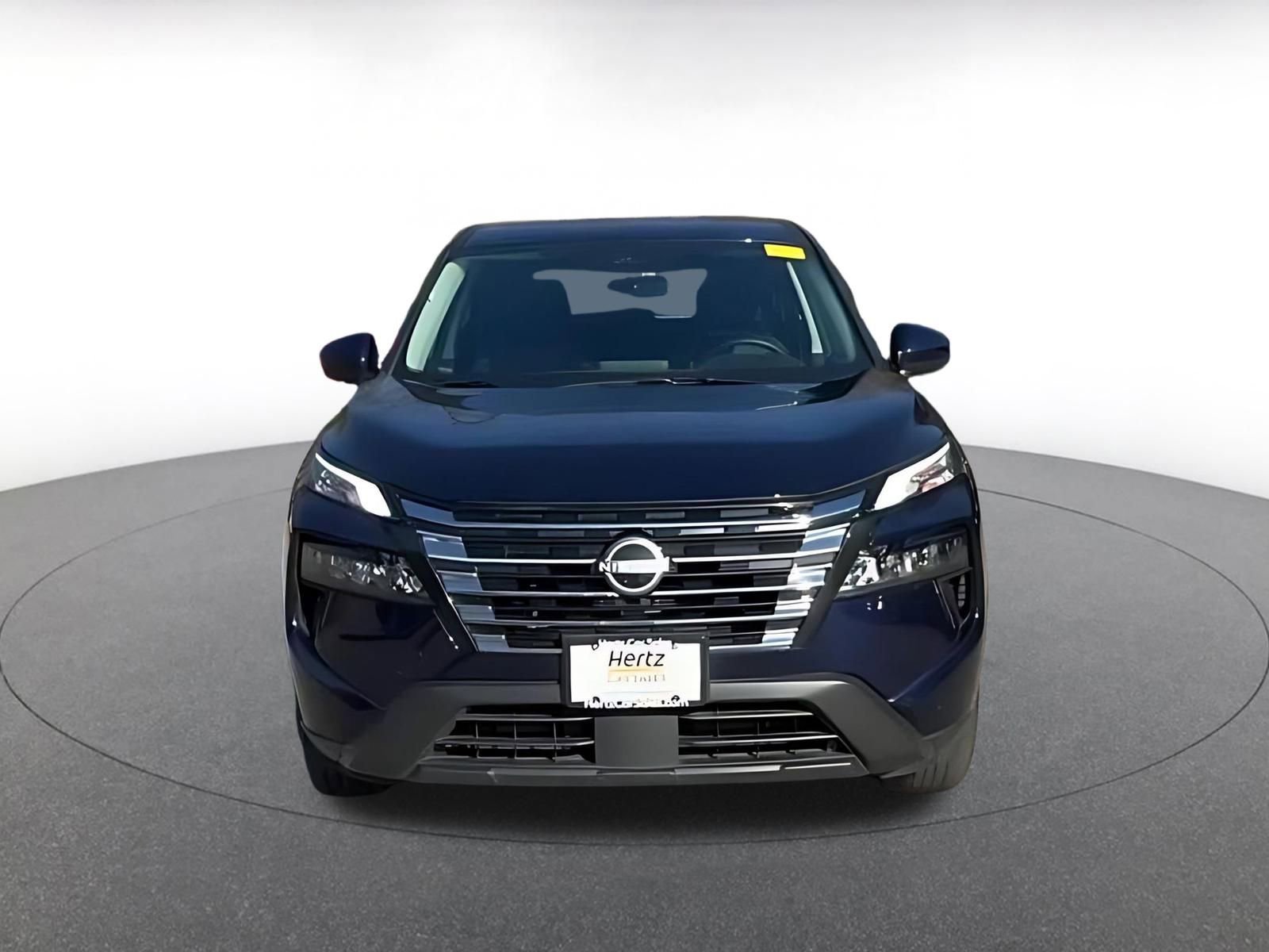 Thumbnail: 2025 Nissan Rogue - 4