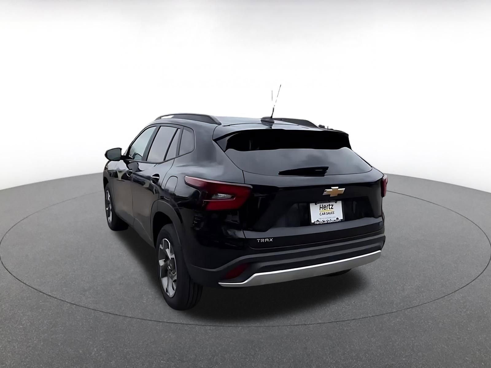 Thumbnail: 2025 Chevrolet Trax - 11