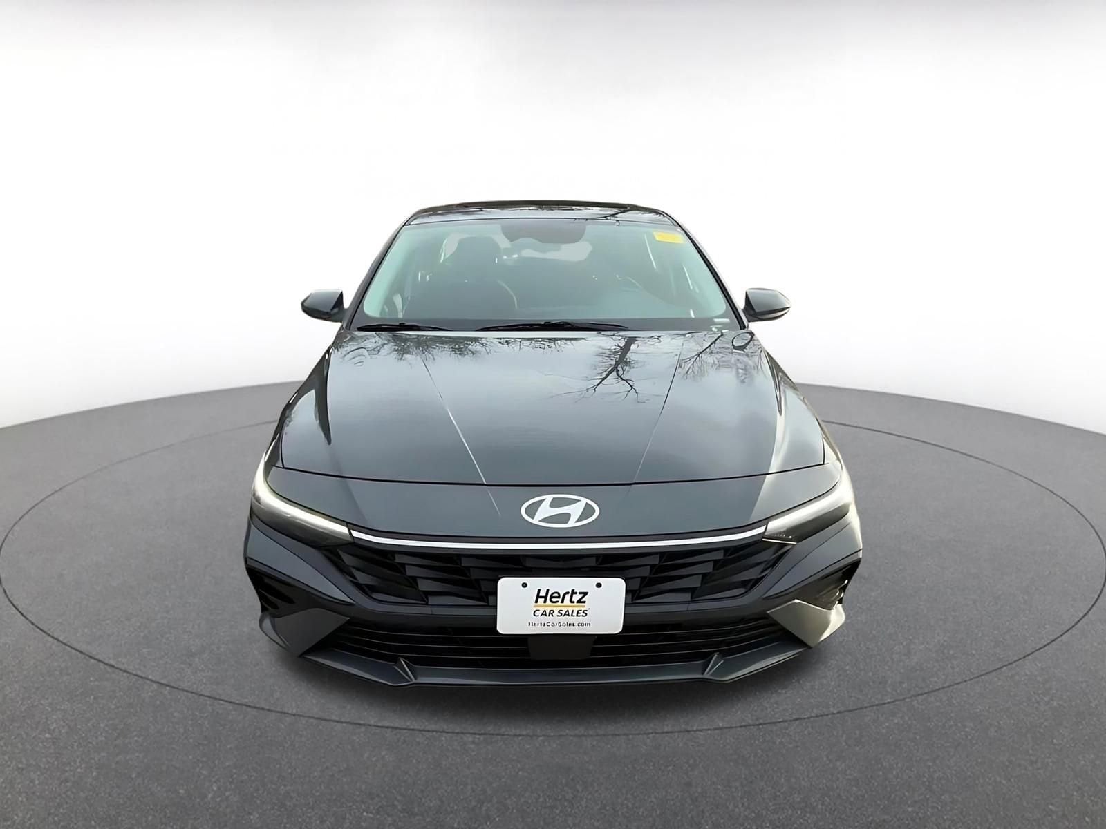 Thumbnail: 2025 Hyundai Elantra - 4