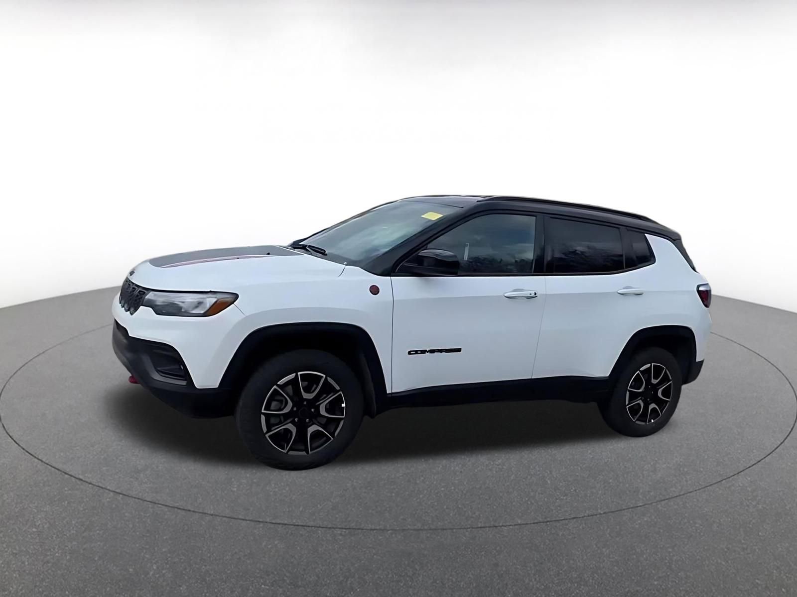 Thumbnail: 2025 Jeep Compass - 8