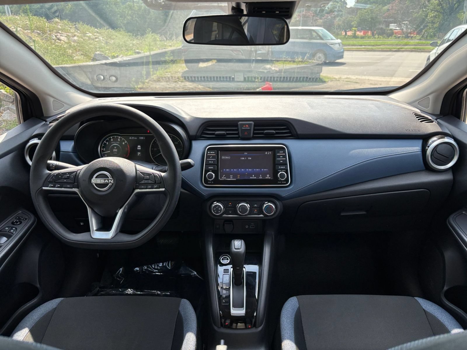 Thumbnail: 2025 Nissan Versa - 29