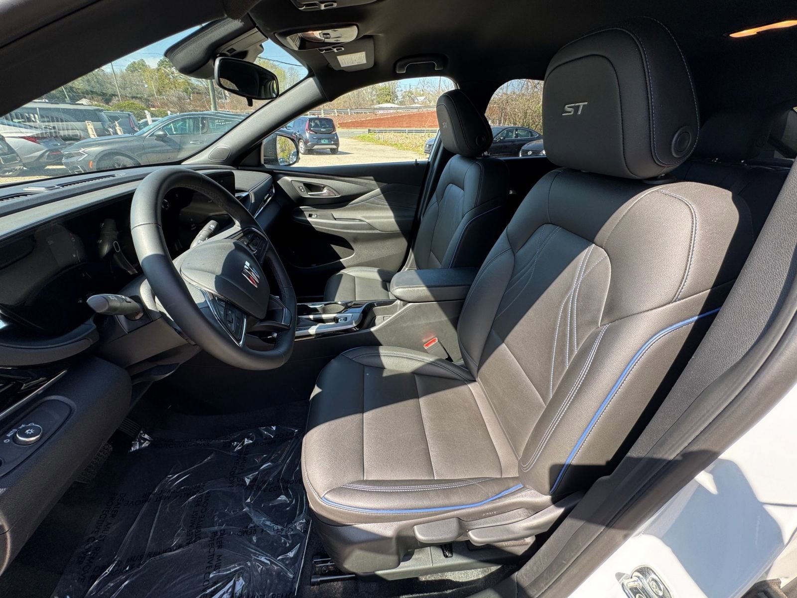 Thumbnail: 2025 Buick Envista - 32