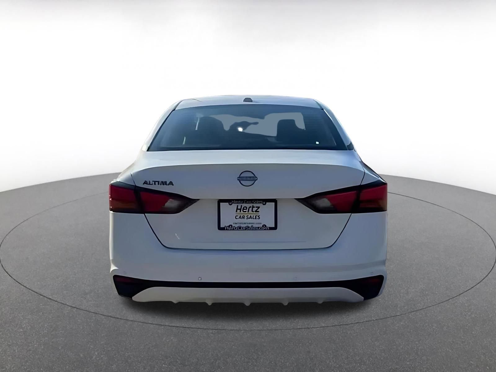 Thumbnail: 2025 Nissan Altima - 12