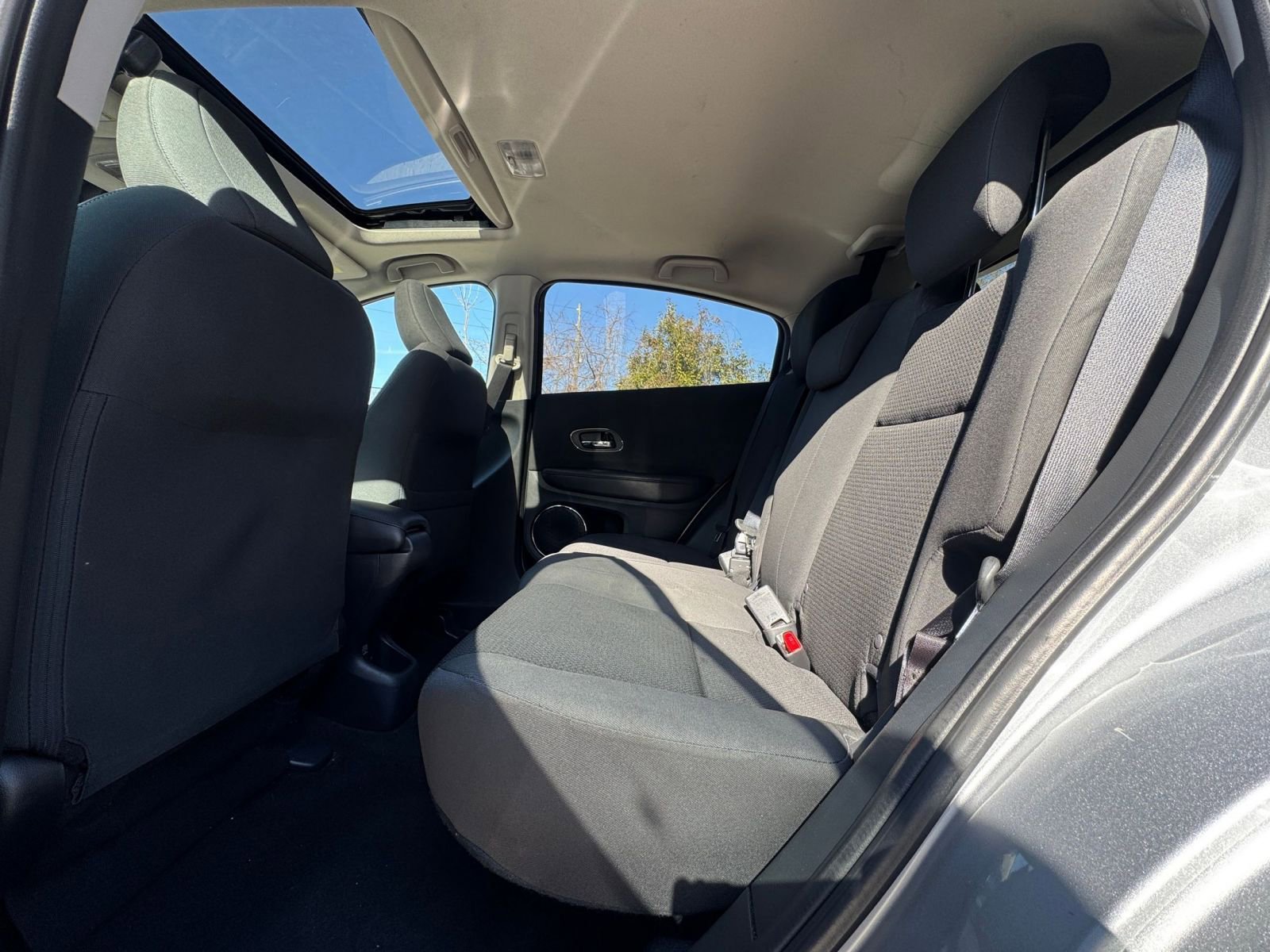 Thumbnail: 2022 Honda HR-V - 22