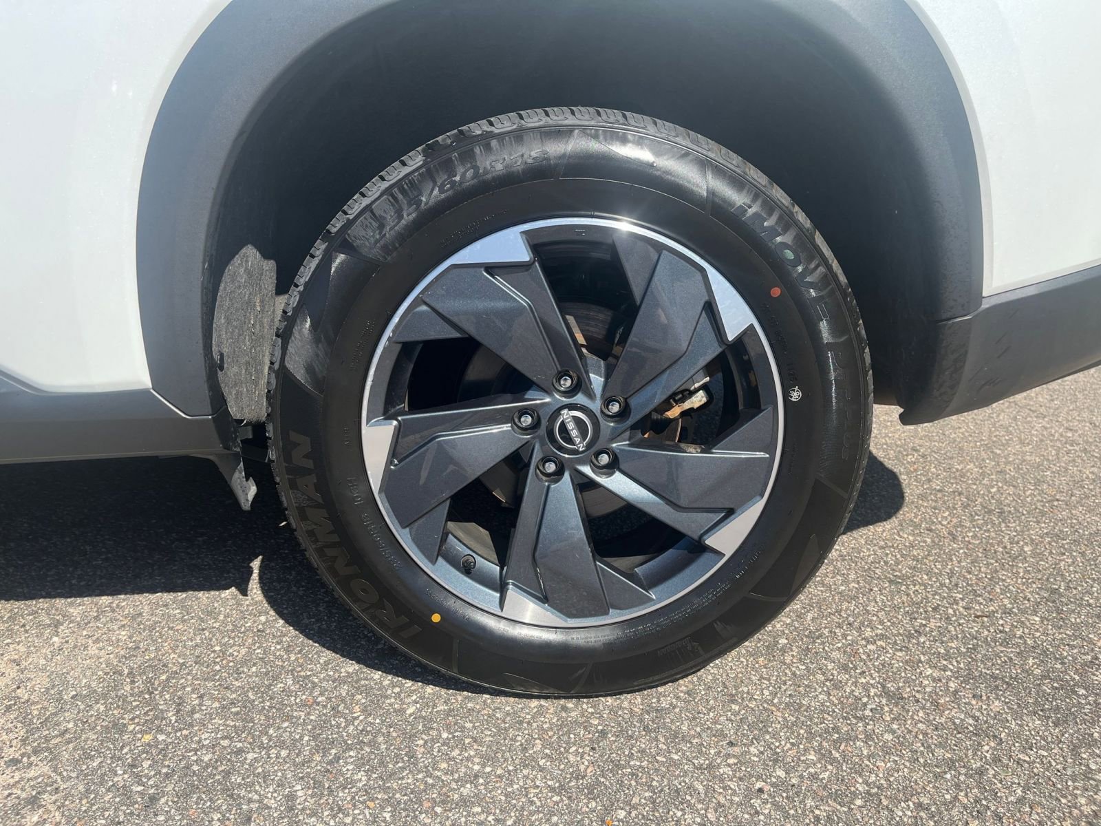 Thumbnail: 2024 Nissan Rogue - 24