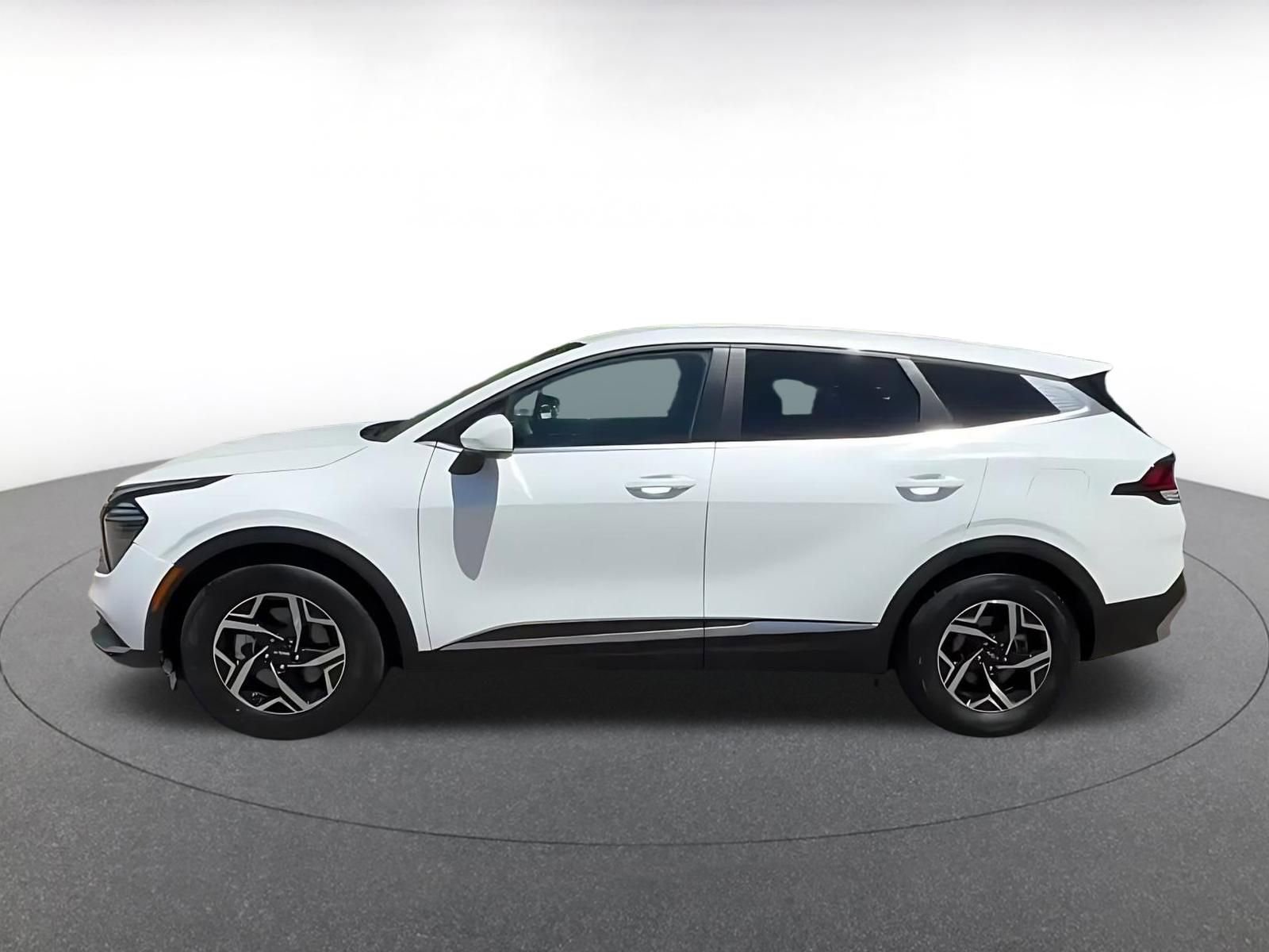 Thumbnail: 2025 Kia Sportage - 11