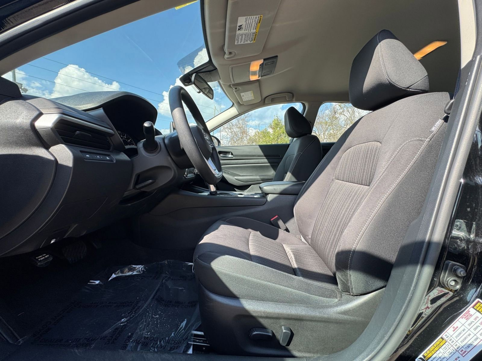 Thumbnail: 2025 Nissan Altima - 23