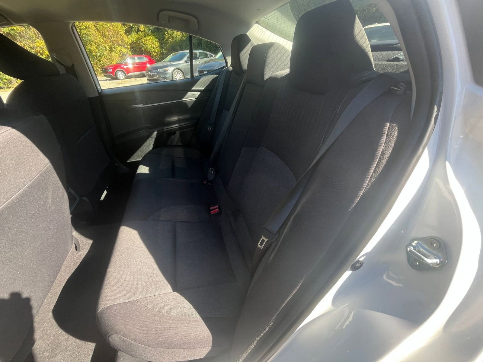 Thumbnail: 2025 Toyota Camry - 32