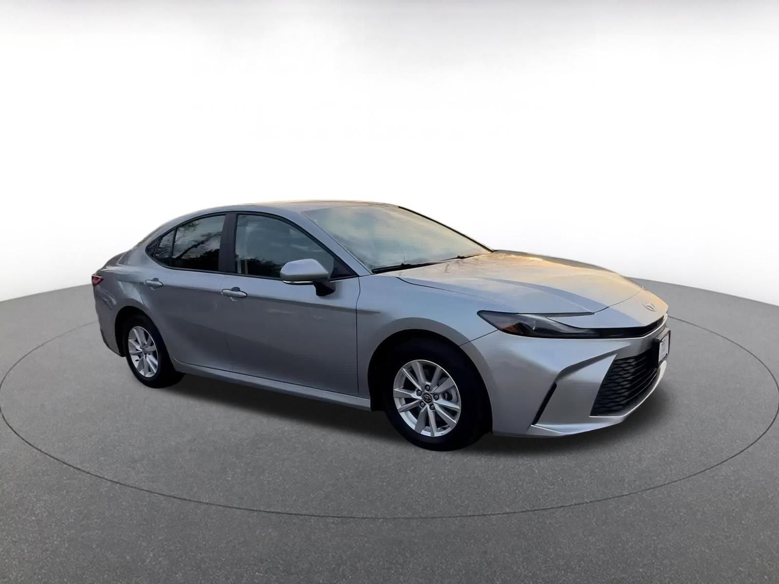 Thumbnail: 2025 Toyota Camry - 2
