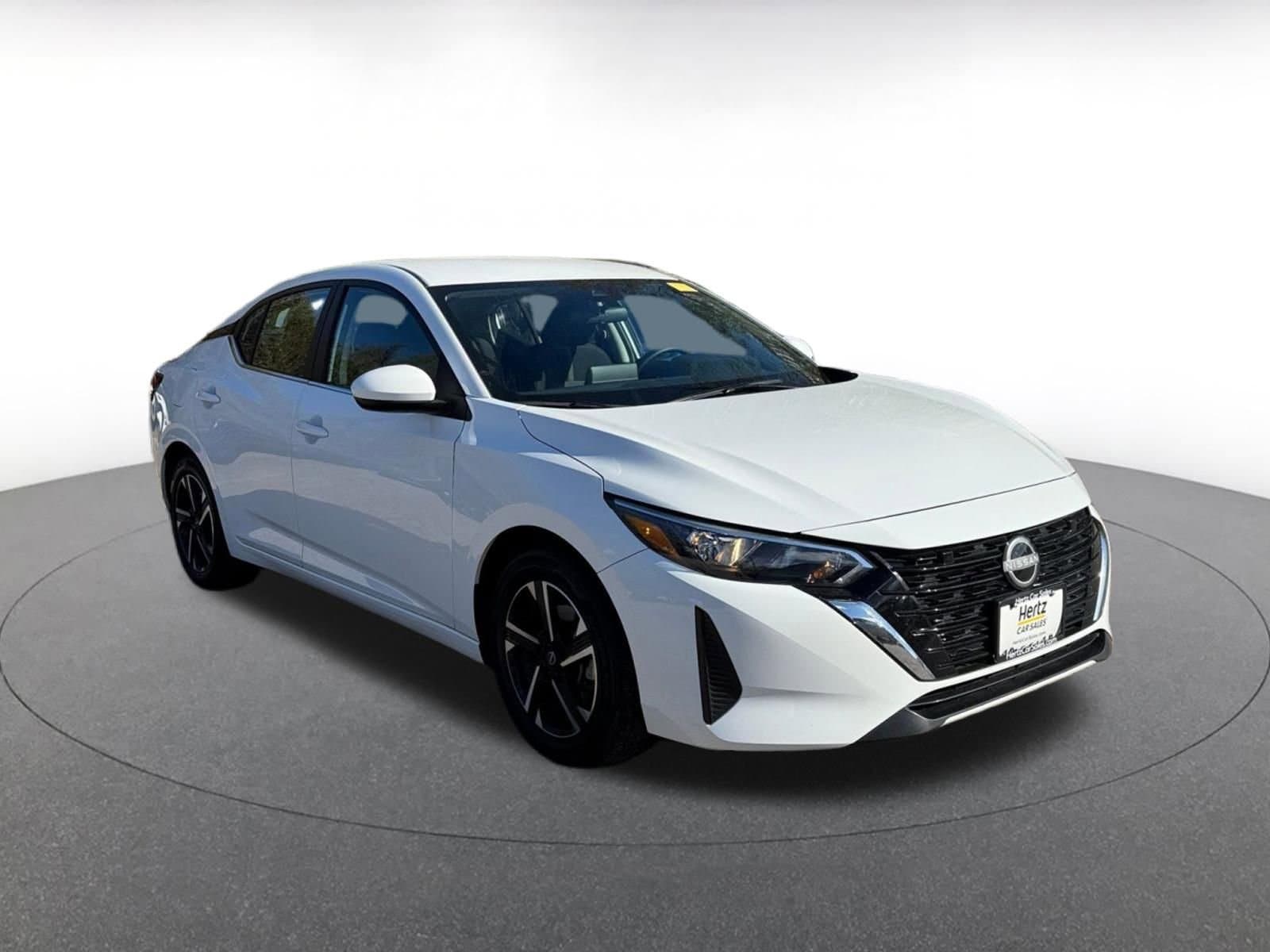 Thumbnail: 2025 Nissan Sentra - 1