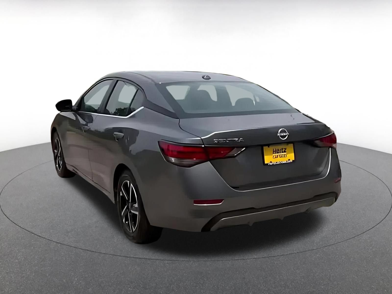 Thumbnail: 2025 Nissan Sentra - 9
