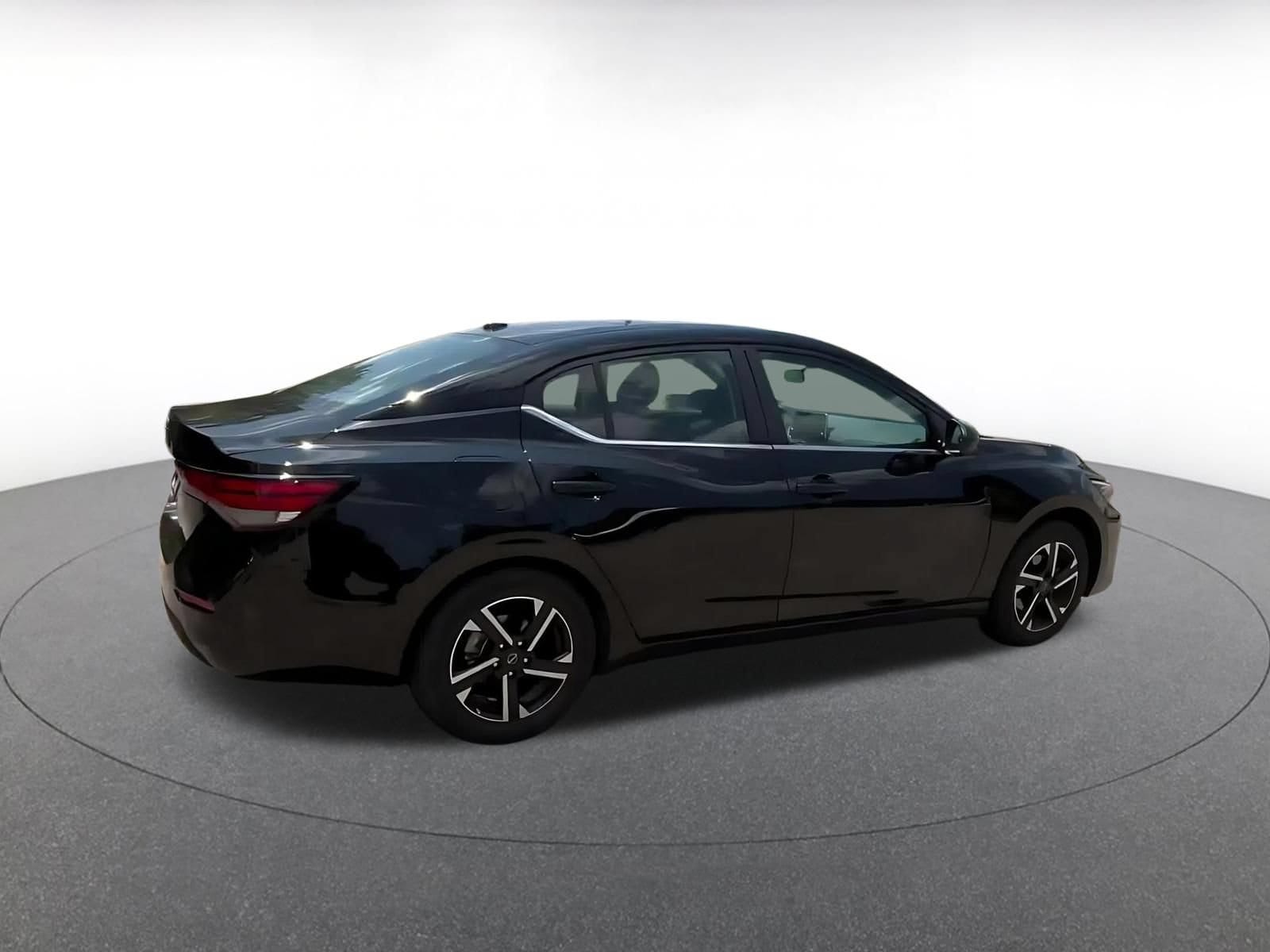 Thumbnail: 2025 Nissan Sentra - 14