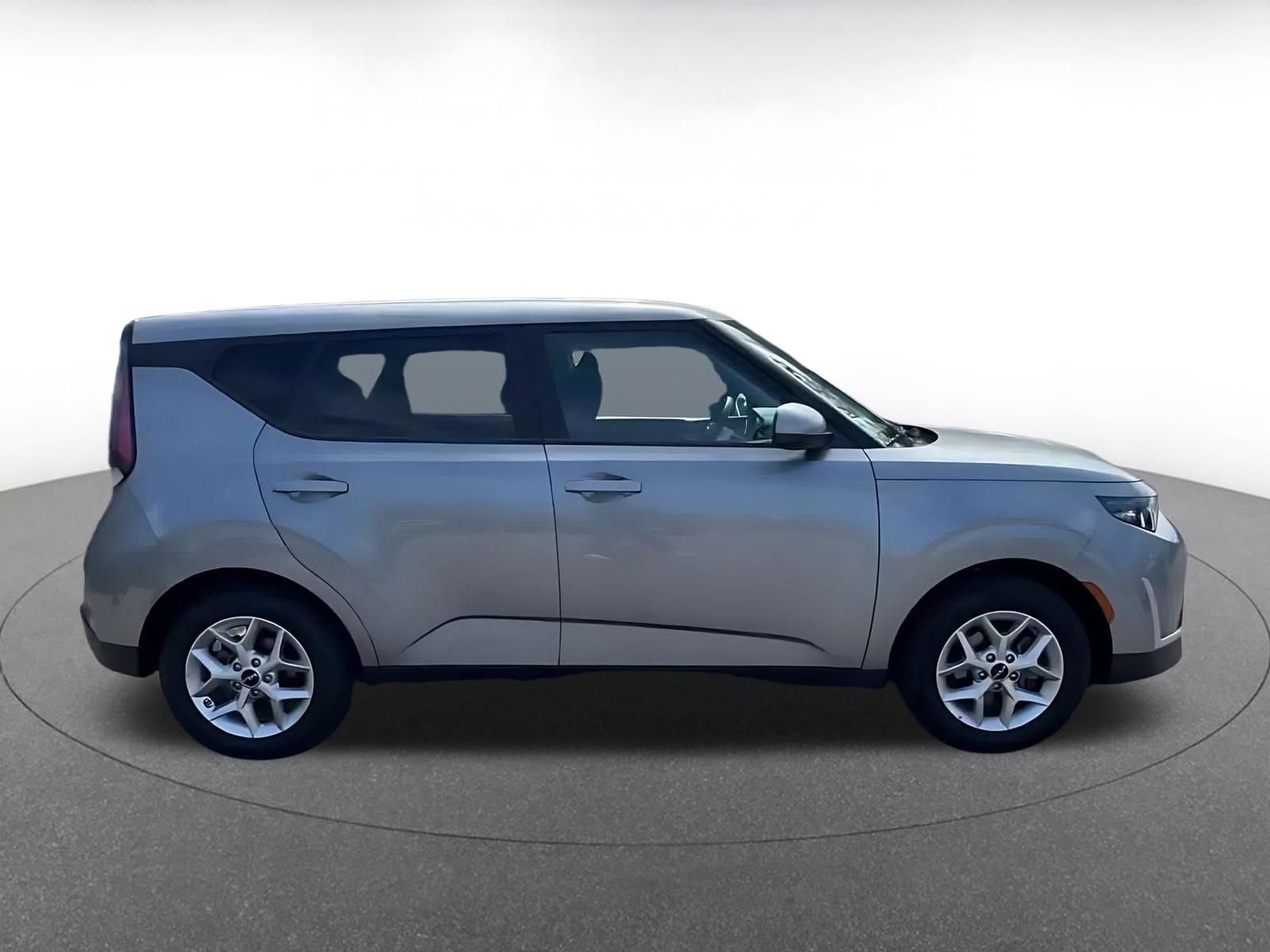 Thumbnail: 2025 Kia Soul - 16