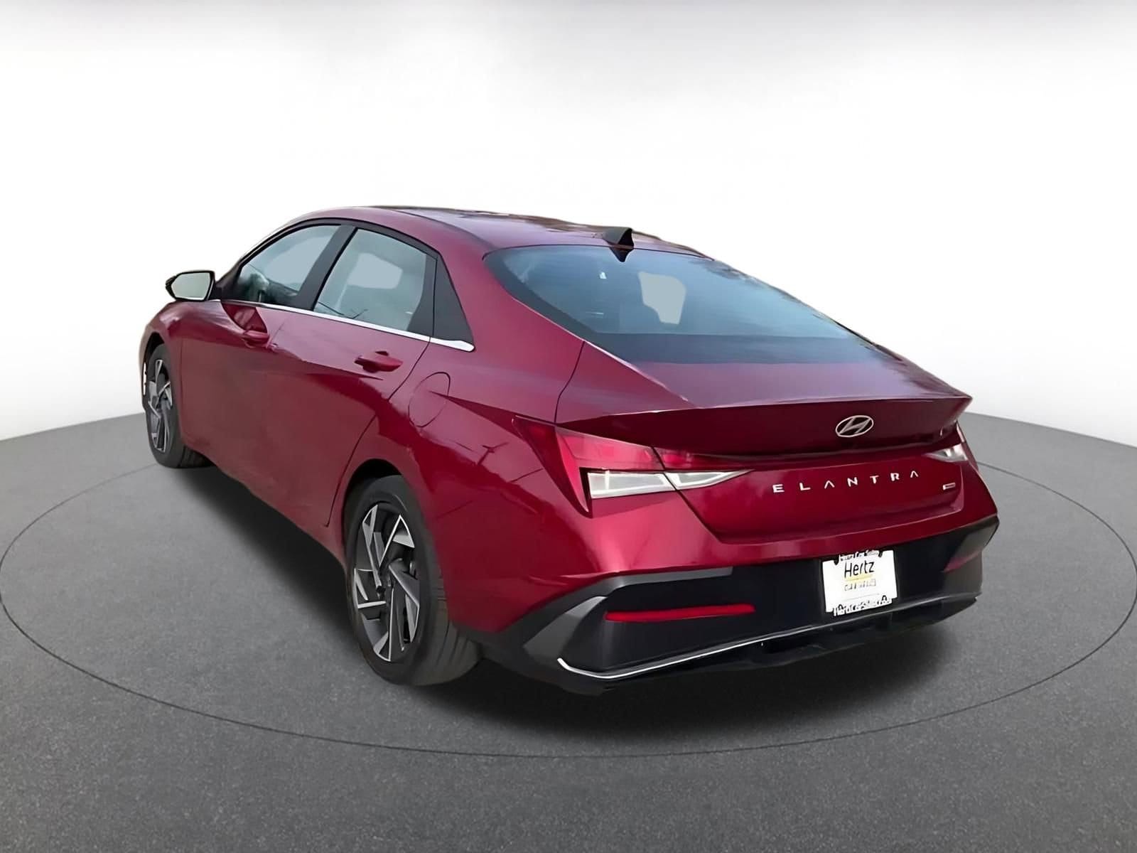 Thumbnail: 2025 Hyundai Elantra - 10