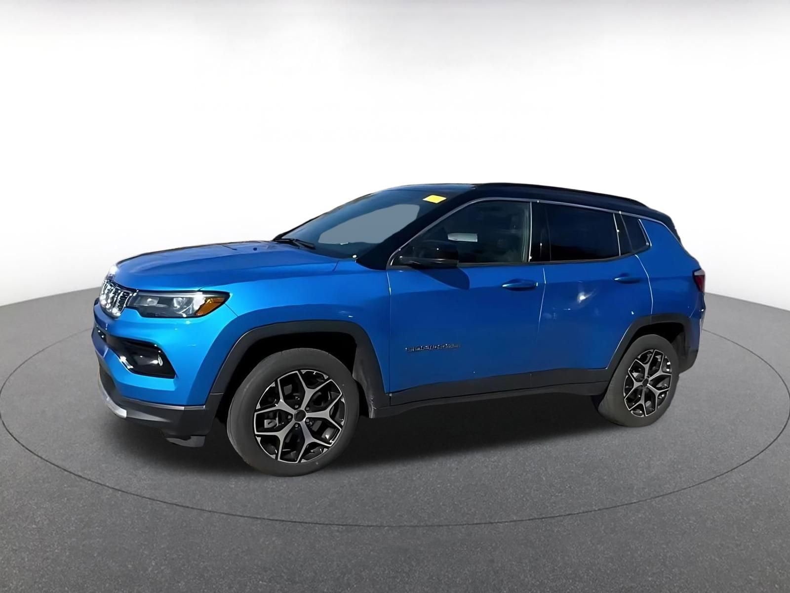 Thumbnail: 2025 Jeep Compass - 8