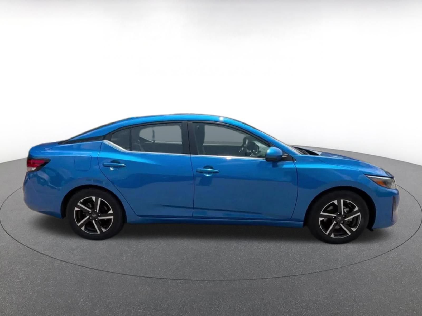 Thumbnail: 2025 Nissan Sentra - 15