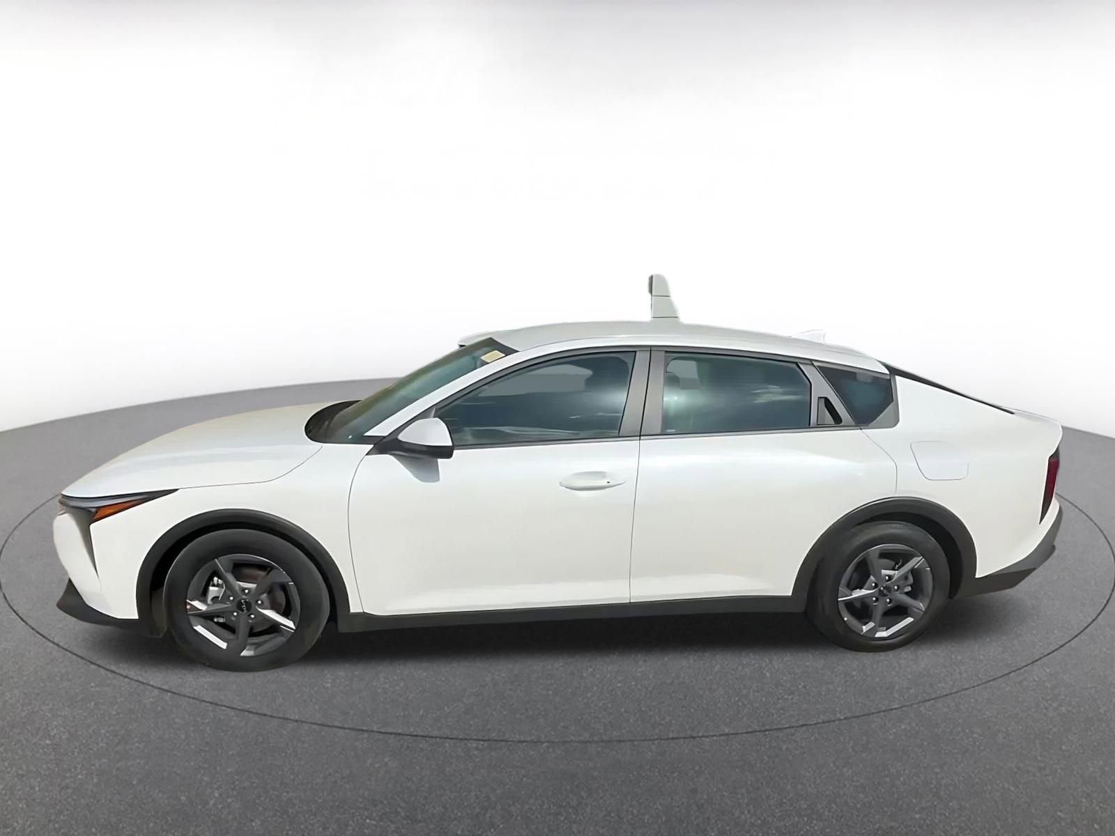 Thumbnail: 2025 Kia K4 - 9