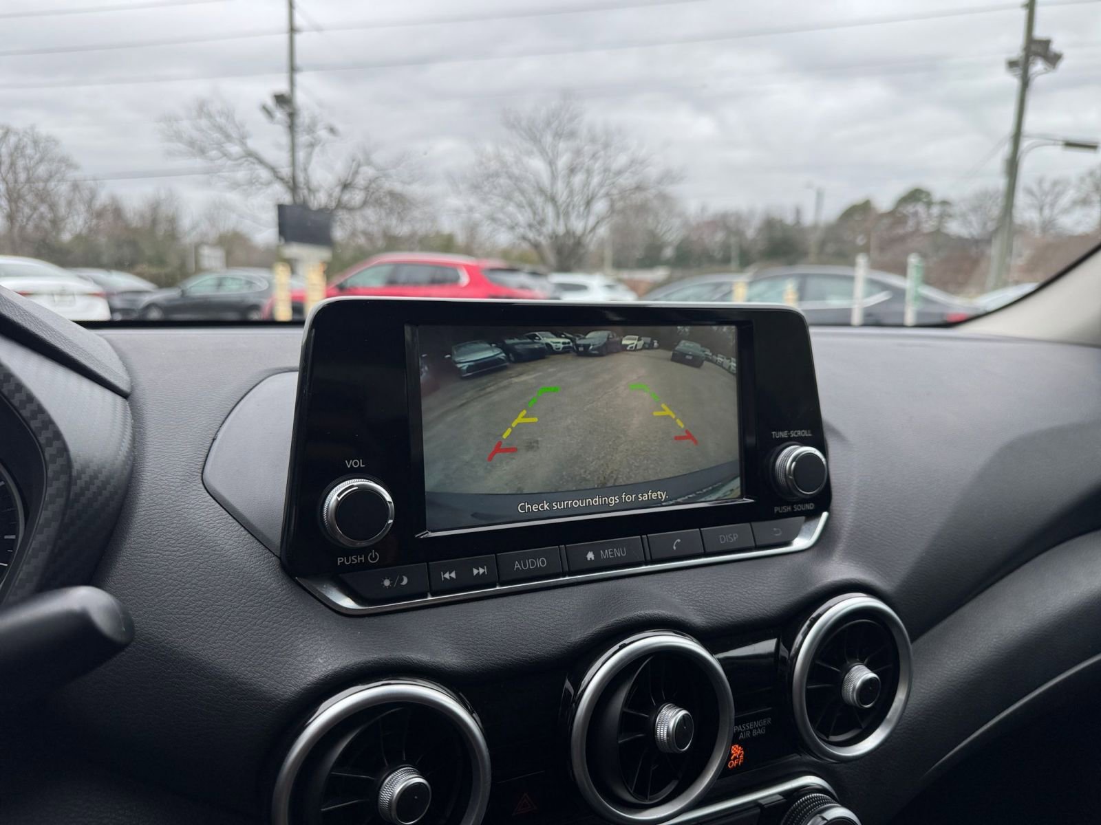 Thumbnail: 2025 Nissan Sentra - 17