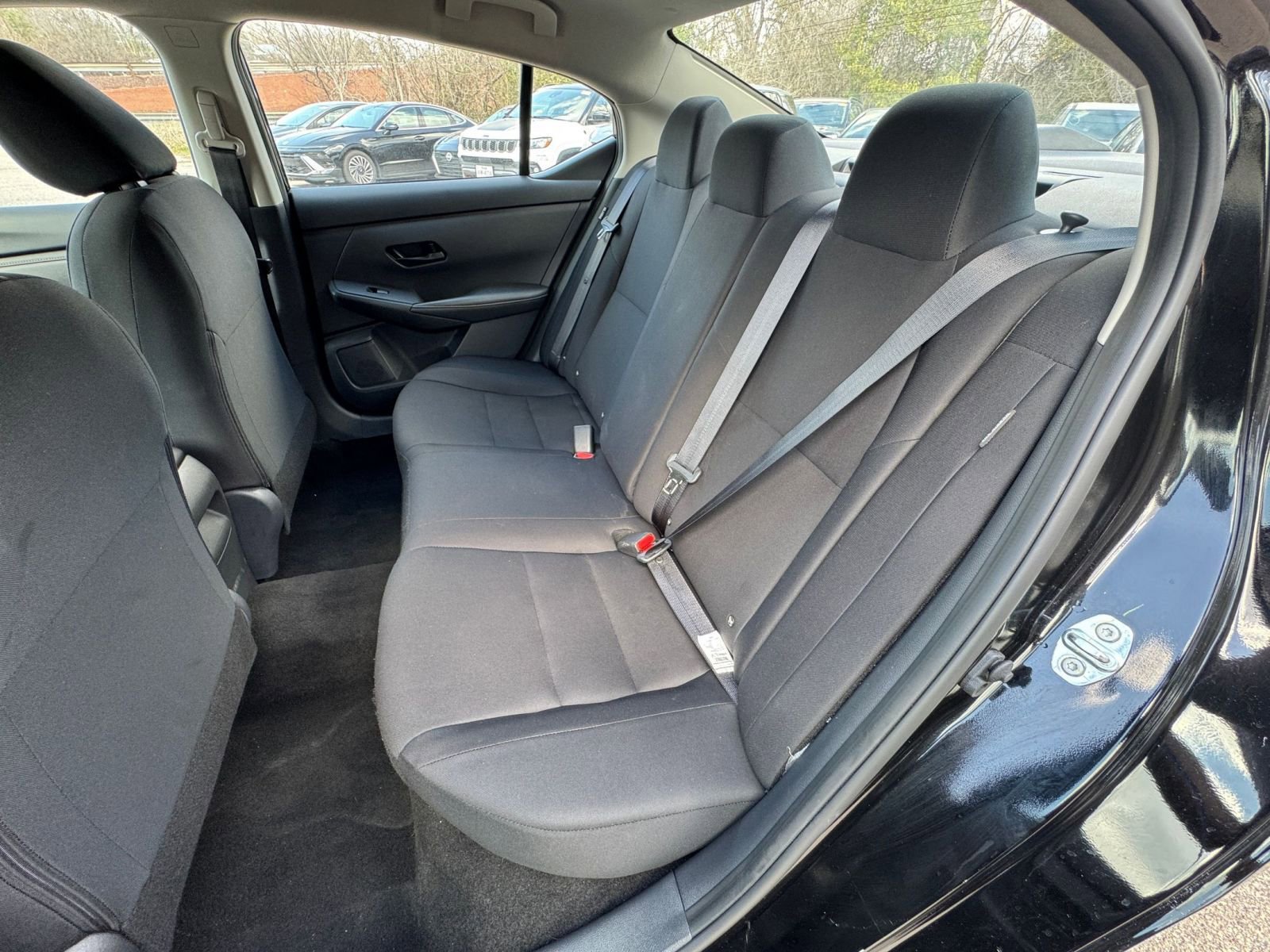 Thumbnail: 2025 Nissan Sentra - 33