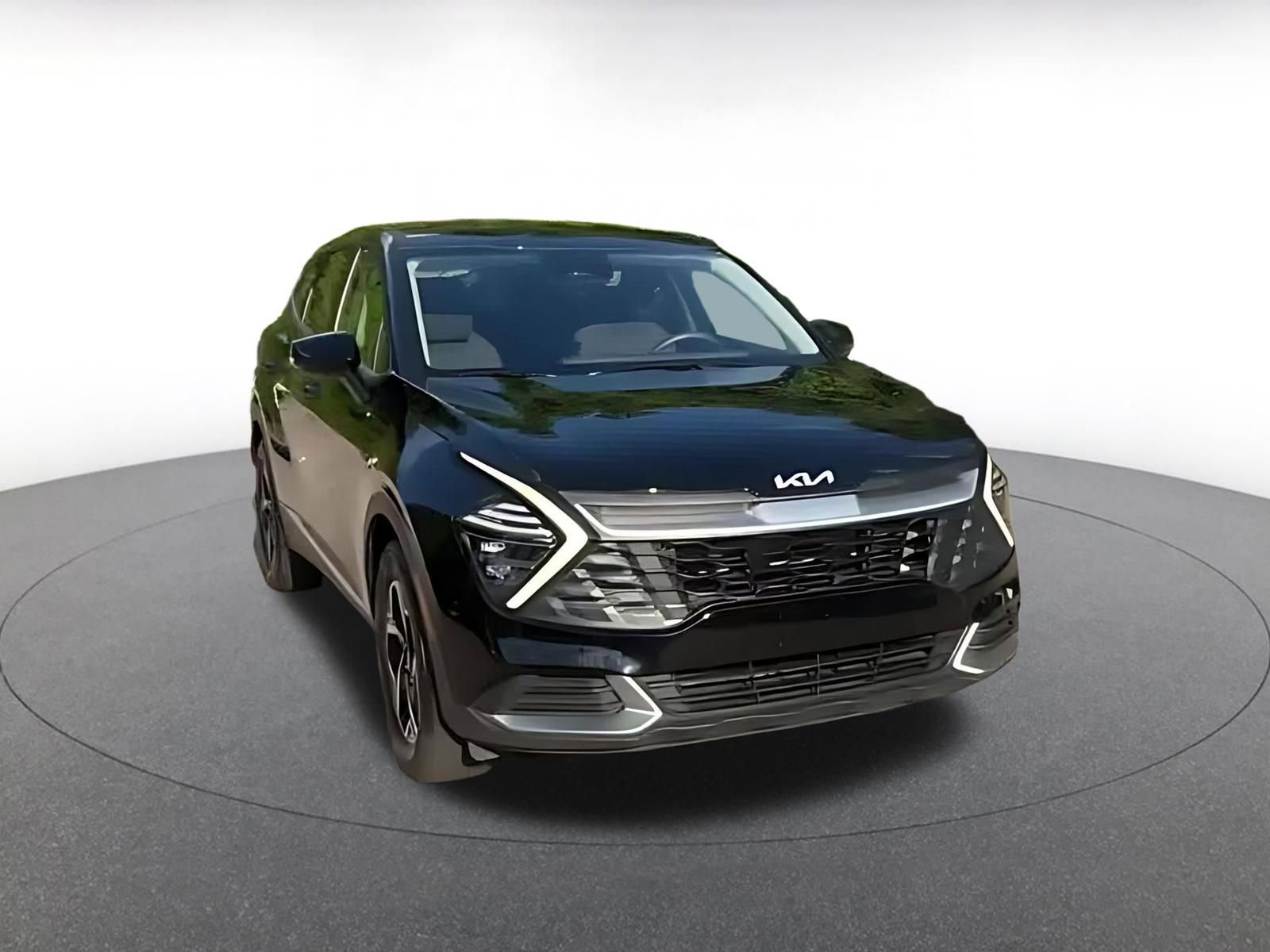 Thumbnail: 2025 Kia Sportage - 3