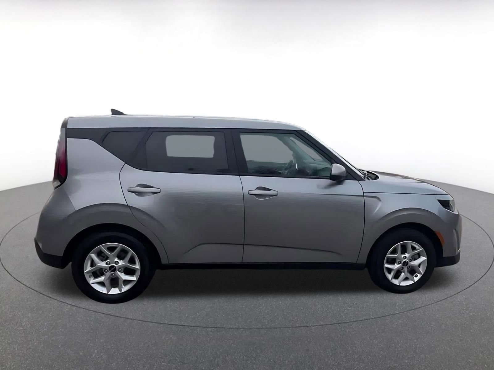 Thumbnail: 2025 Kia Soul - 16