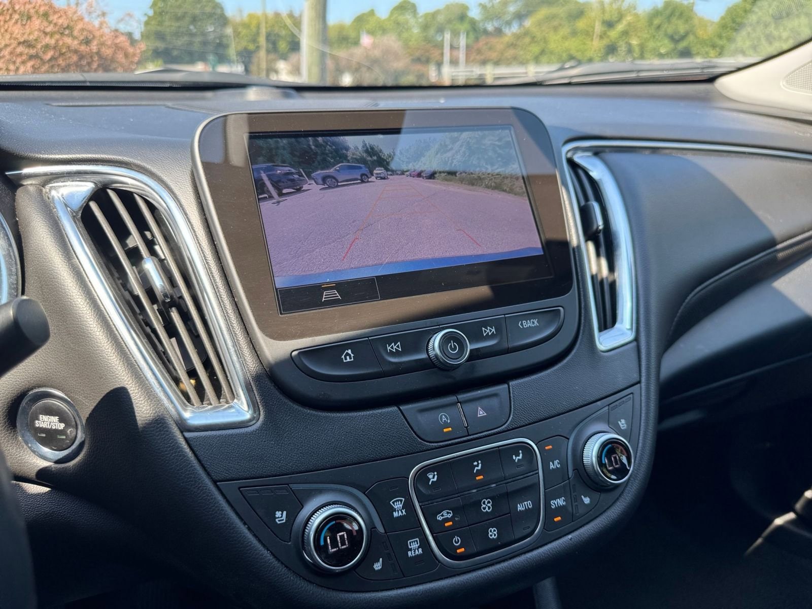 Thumbnail: 2024 Chevrolet Malibu - 17