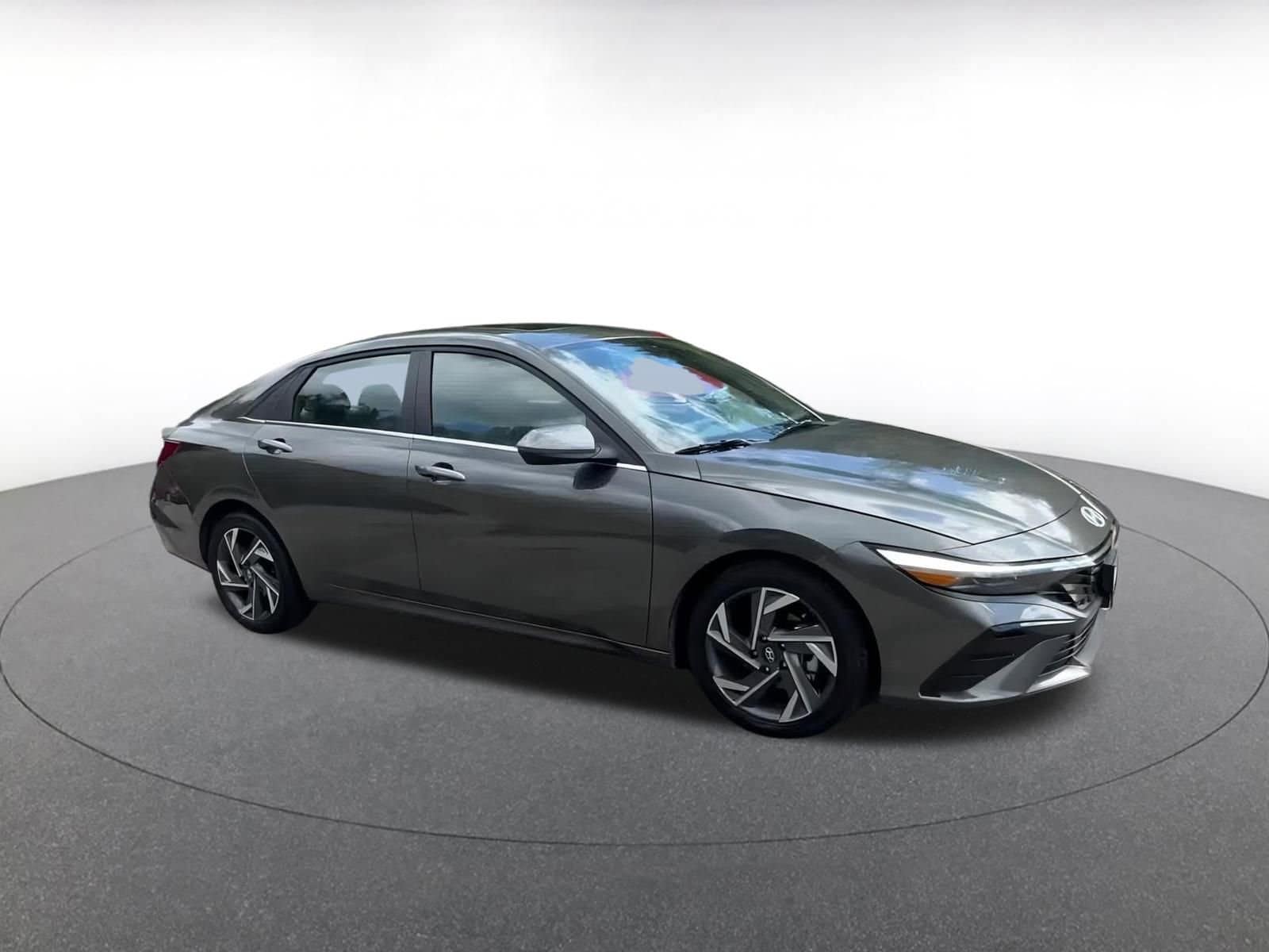 Thumbnail: 2025 Hyundai Elantra - 2