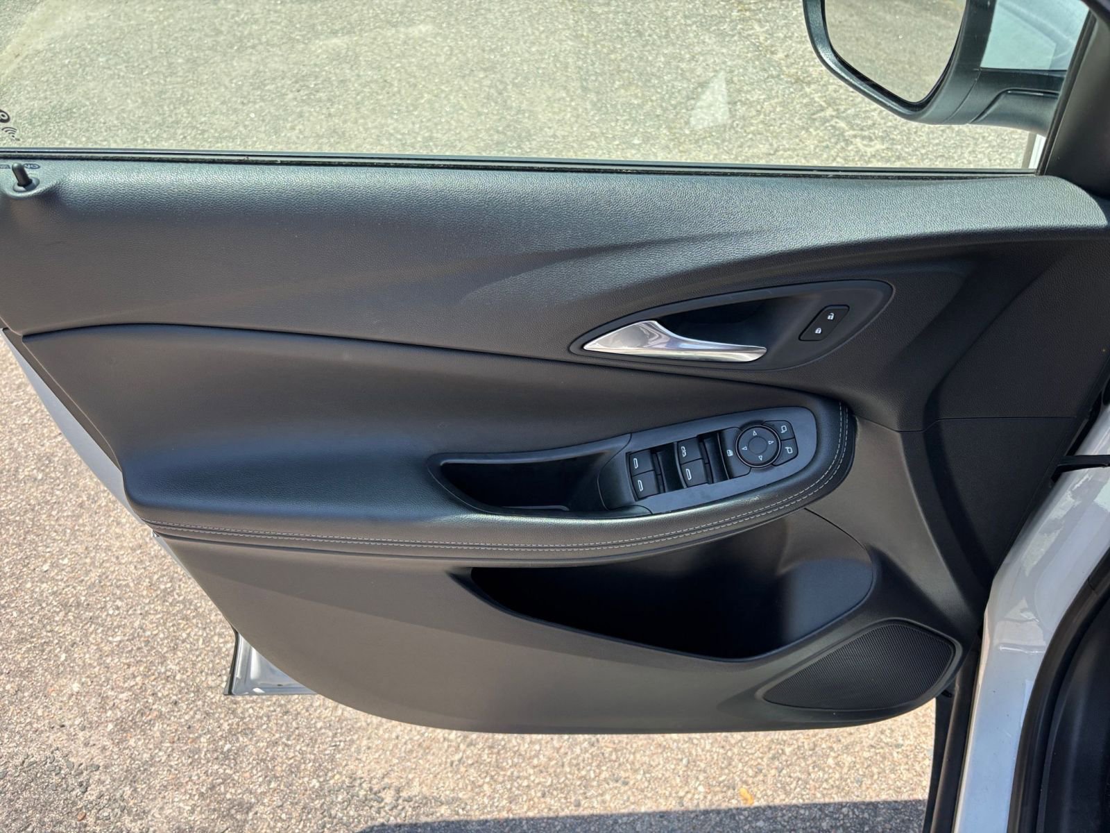 Thumbnail: 2025 Buick Encore GX - 18