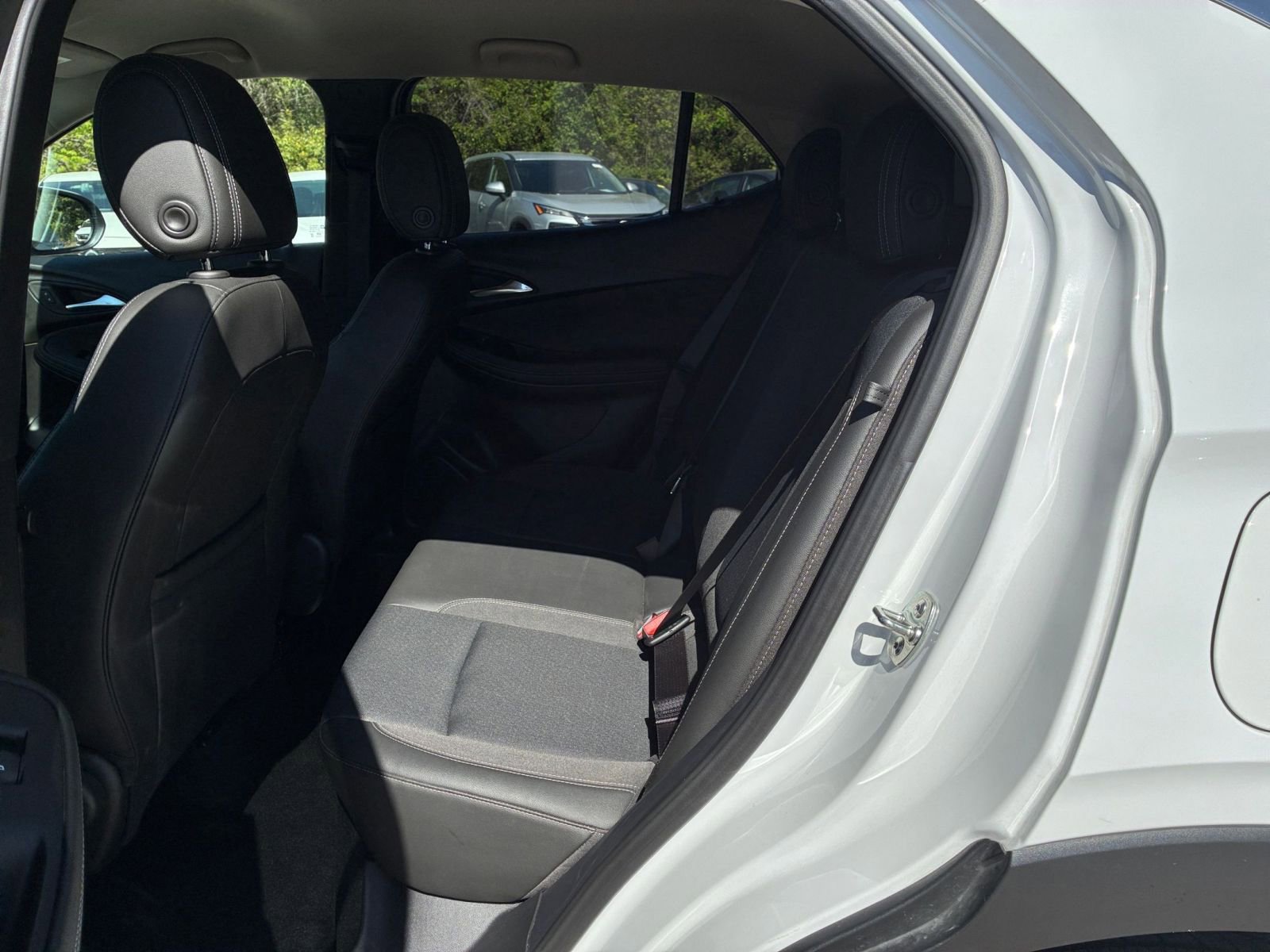 Thumbnail: 2025 Buick Encore GX - 23