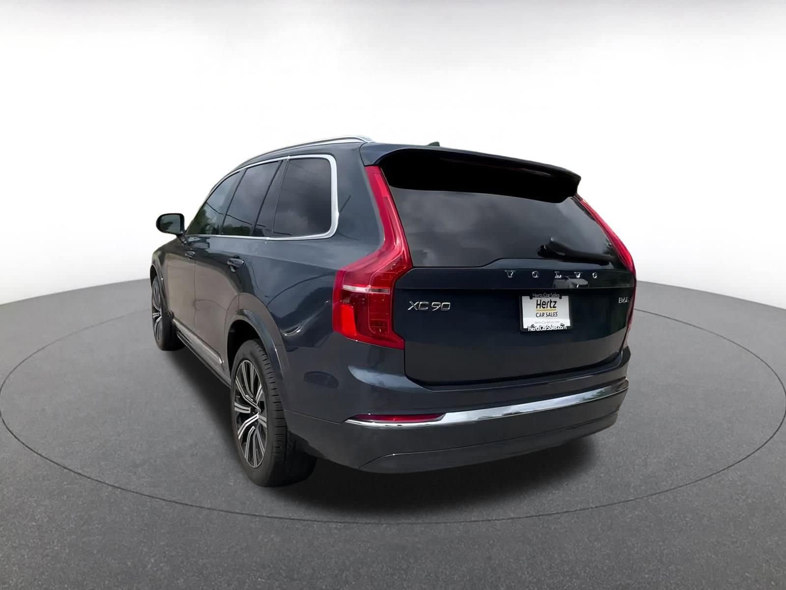Thumbnail: 2023 Volvo XC90 - 11