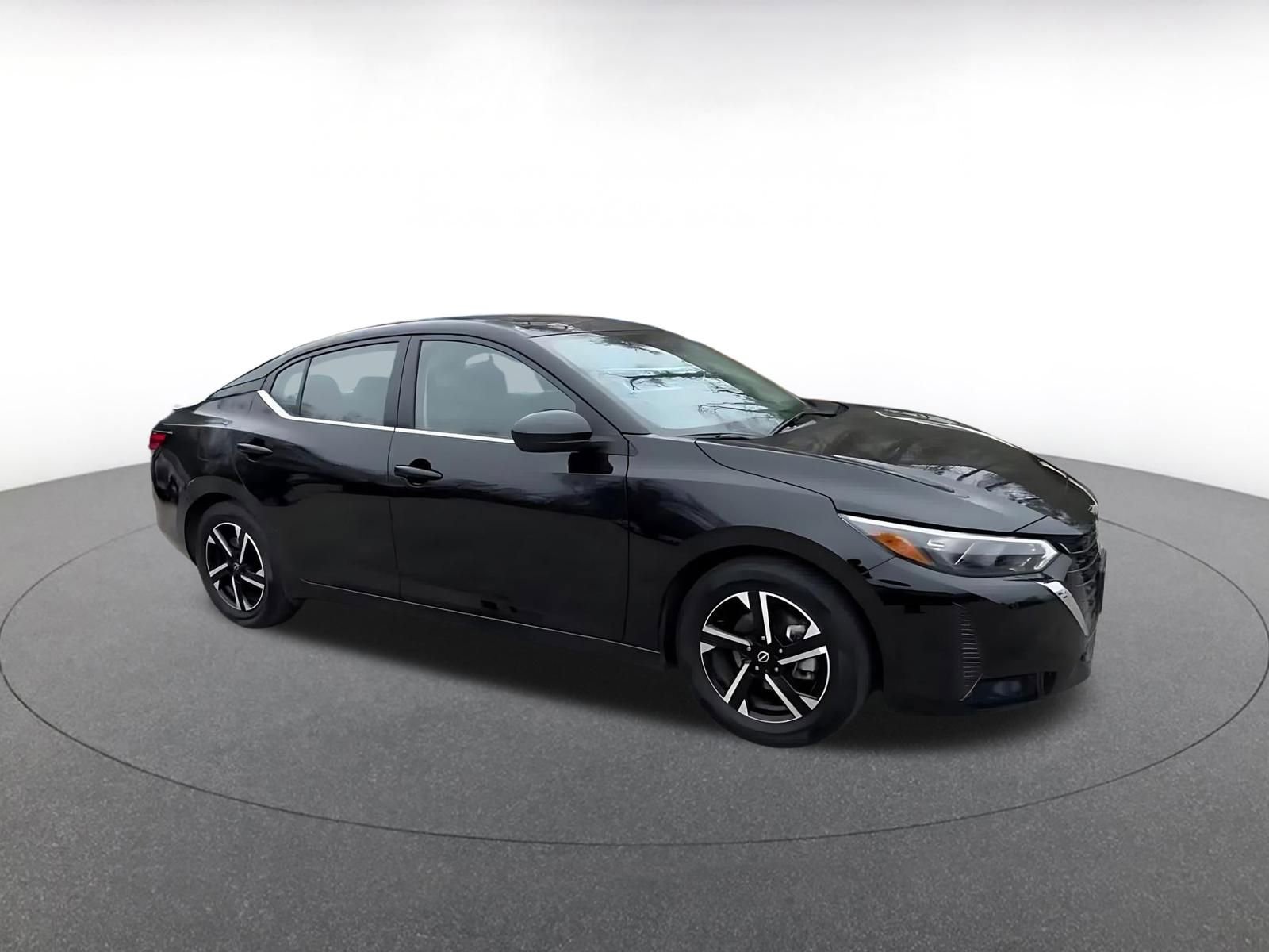 Thumbnail: 2025 Nissan Sentra - 2